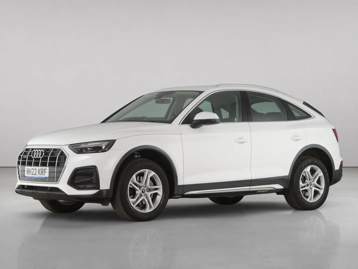 Audi Q5 view 2