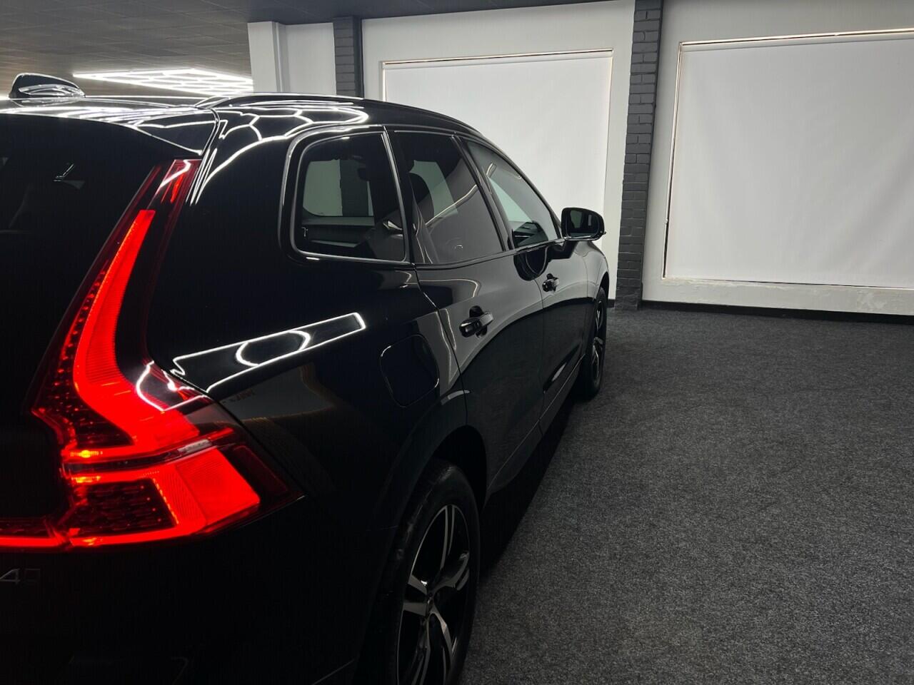 Volvo XC60 view 12