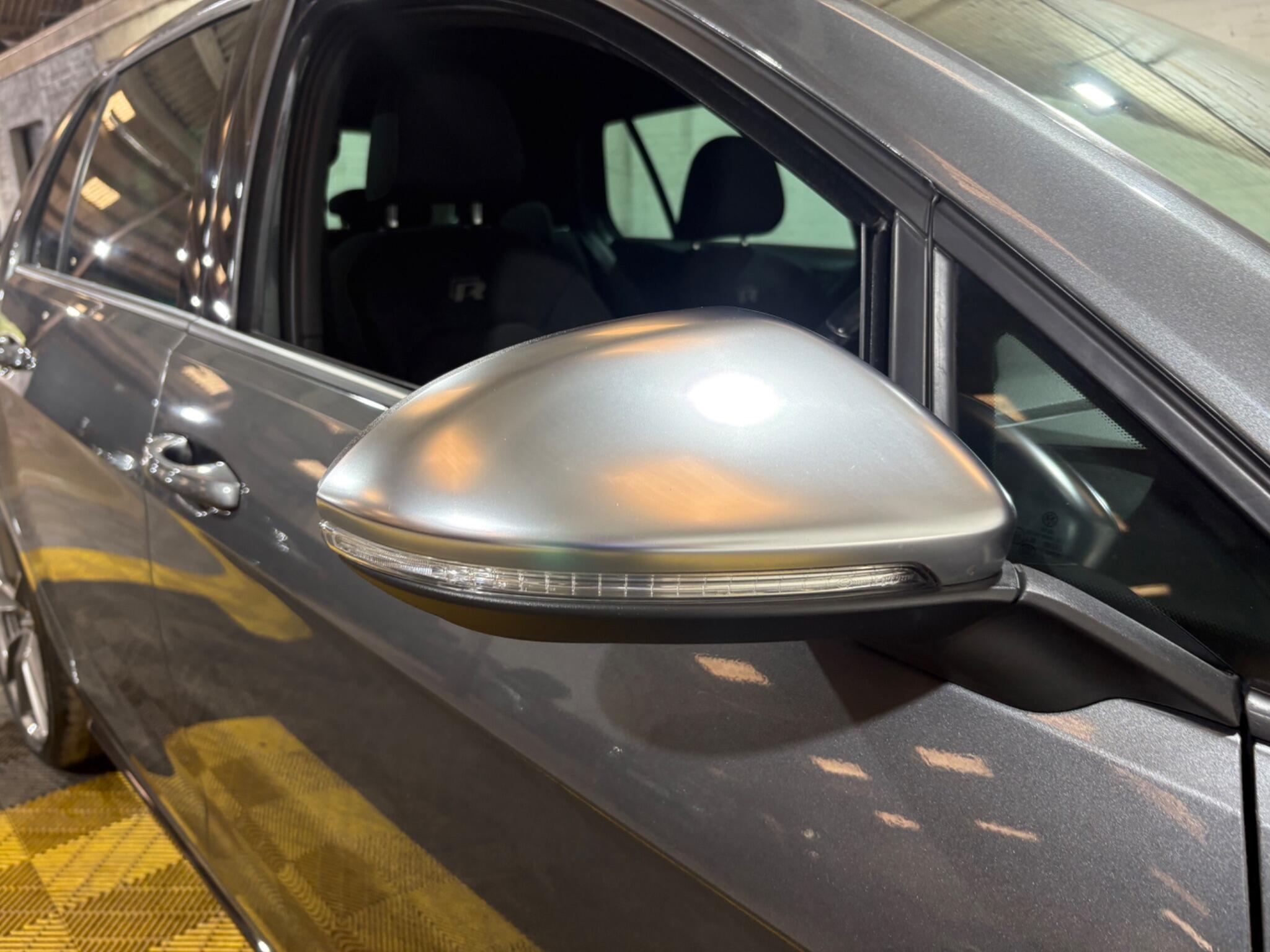 Volkswagen Golf view 52