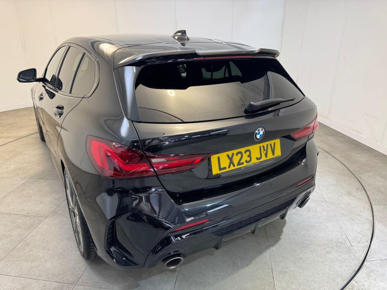 BMW 1 Series view 42
