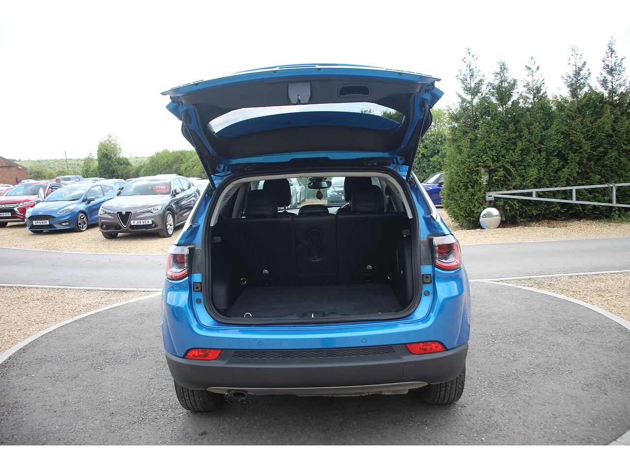 Jeep Compass view 38