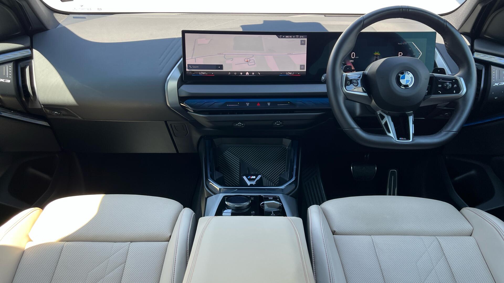 BMW X3 view 4