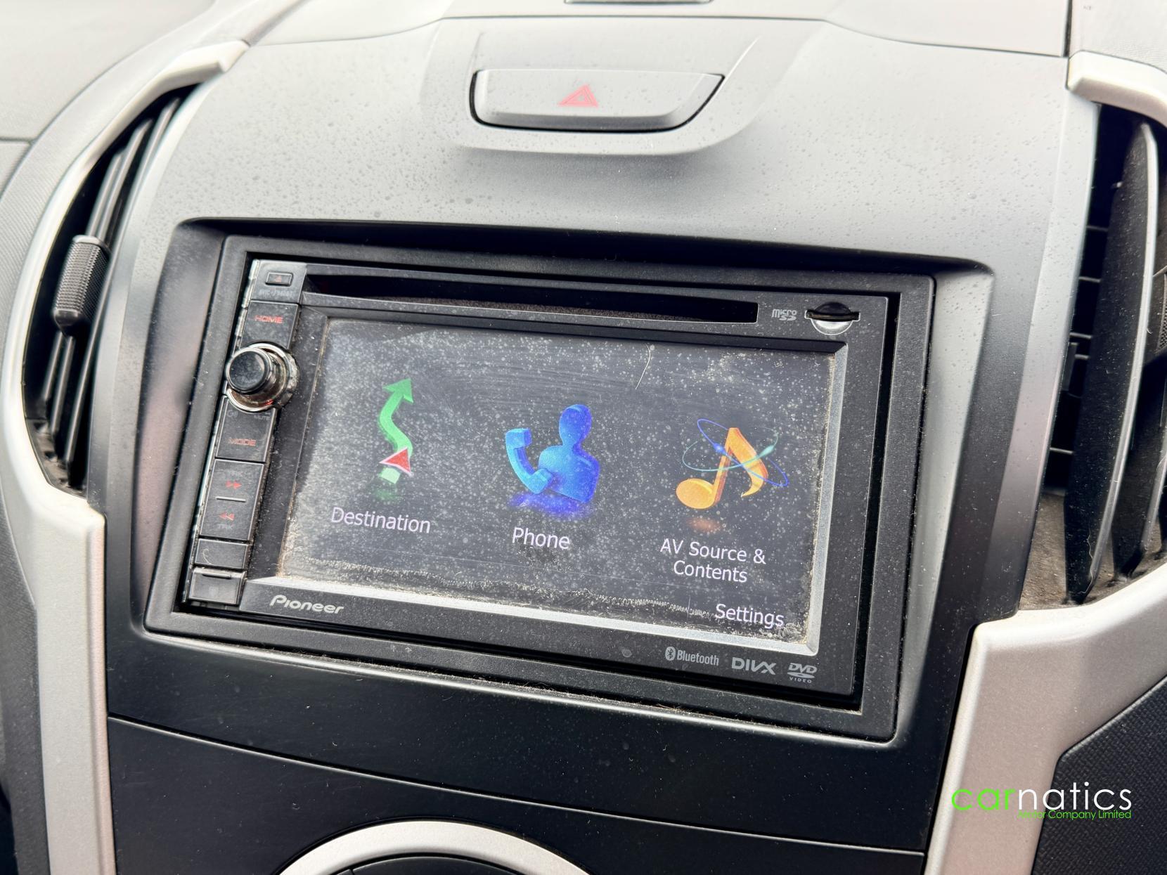Isuzu D-Max view 28