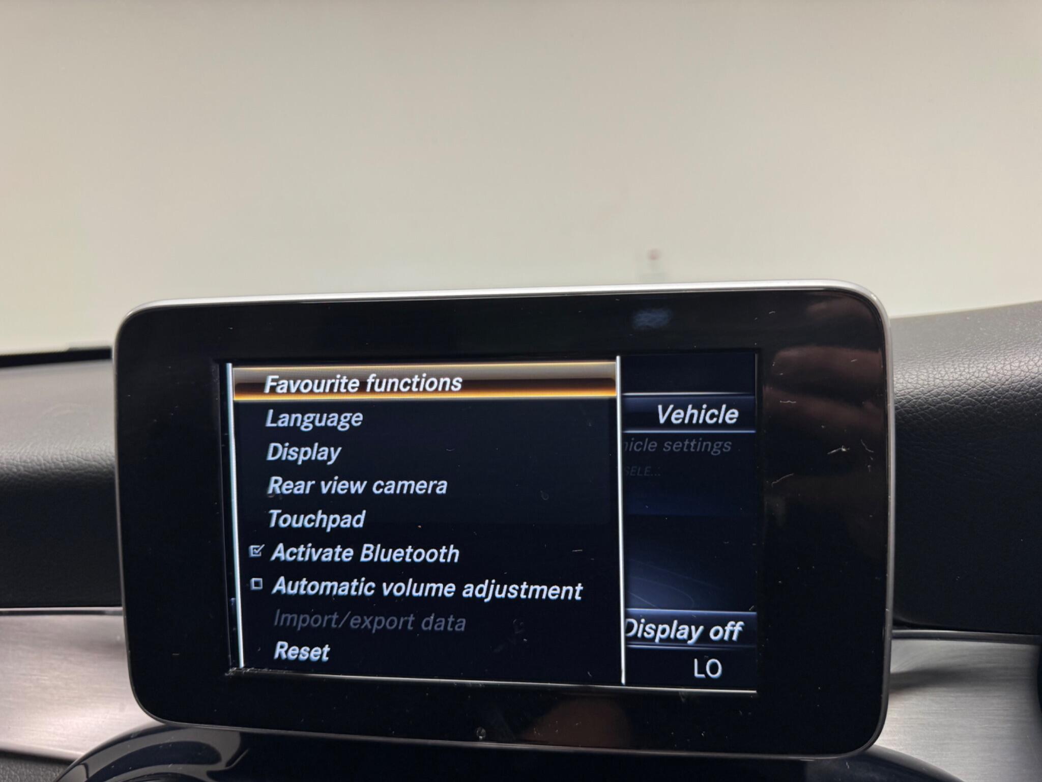 Mercedes-Benz C-Class view 16