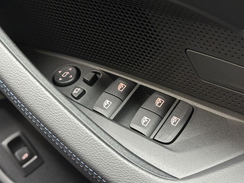 BMW i4 view 67