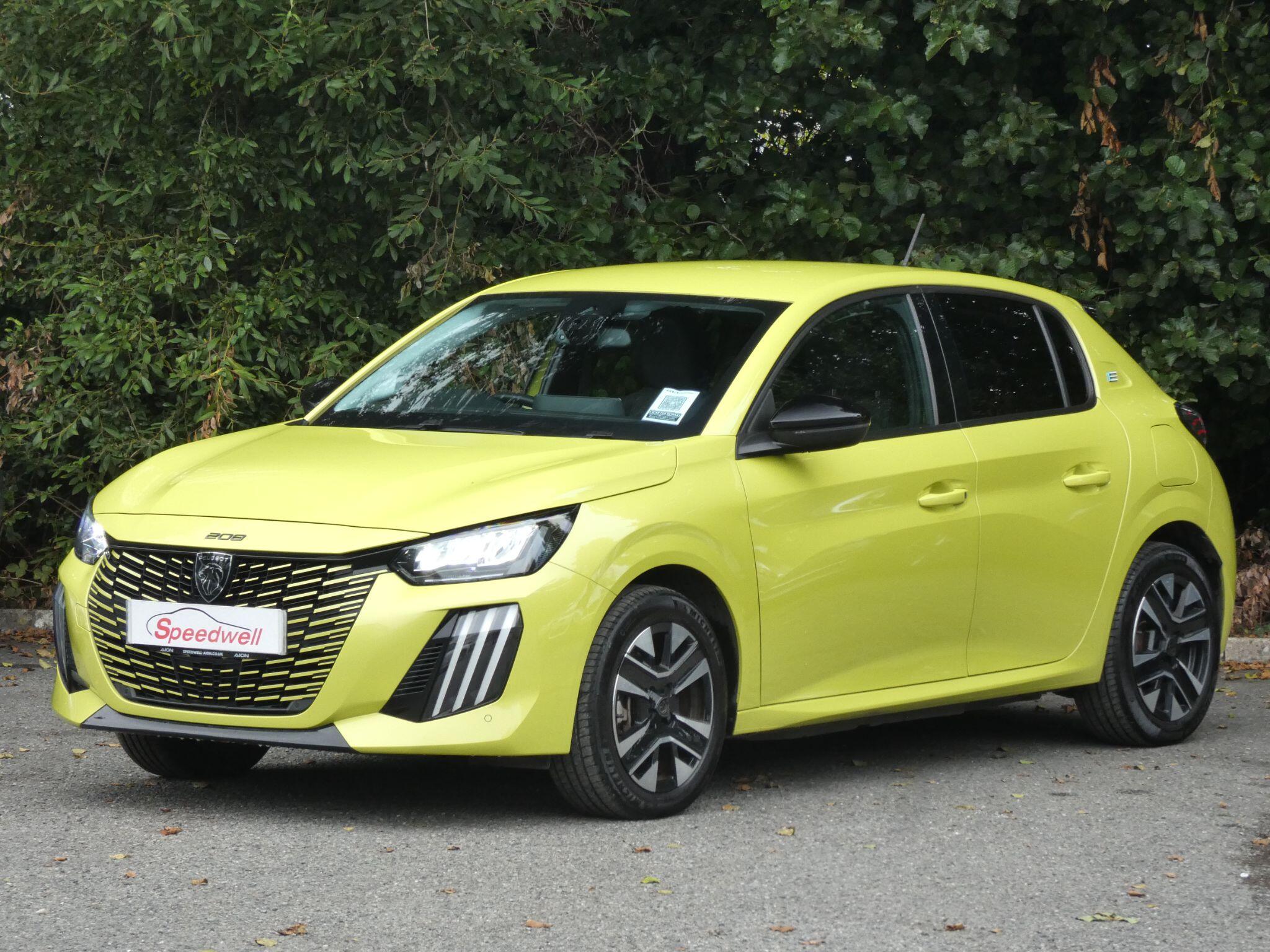 Peugeot E-208 view 10