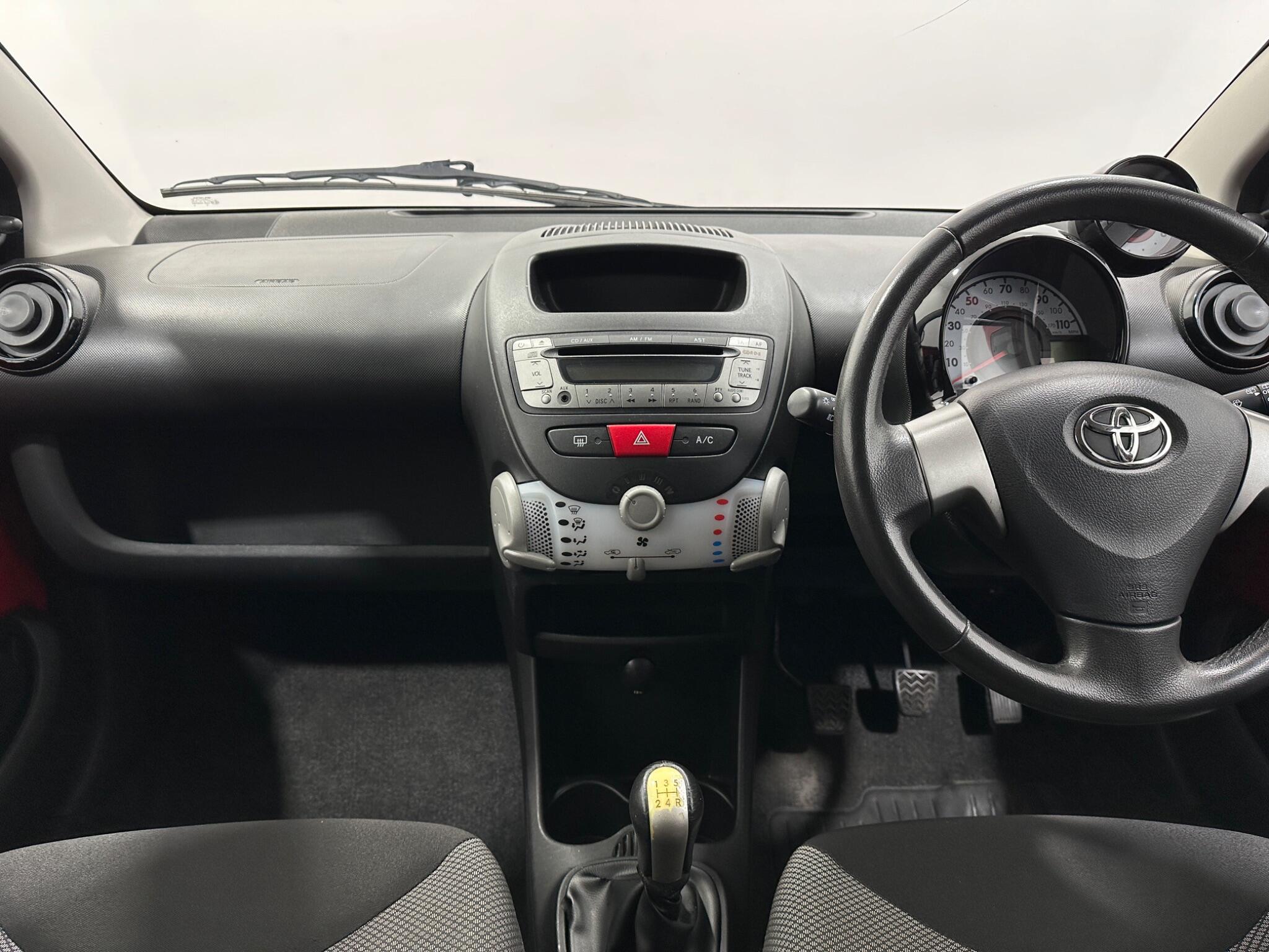 Toyota Aygo view 15