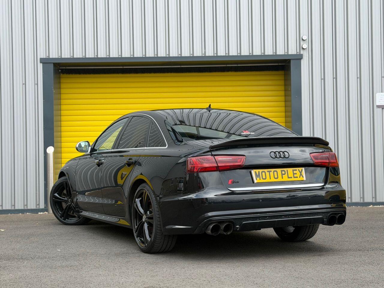 Audi S6 view 9
