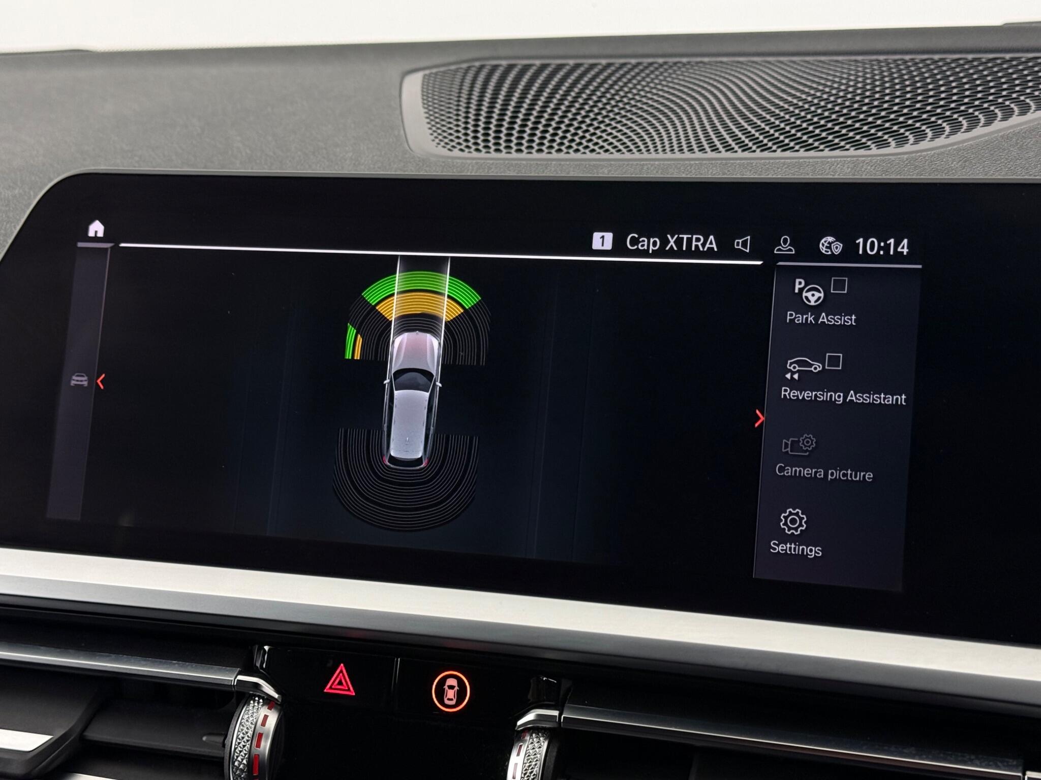 BMW 3 Series view 21