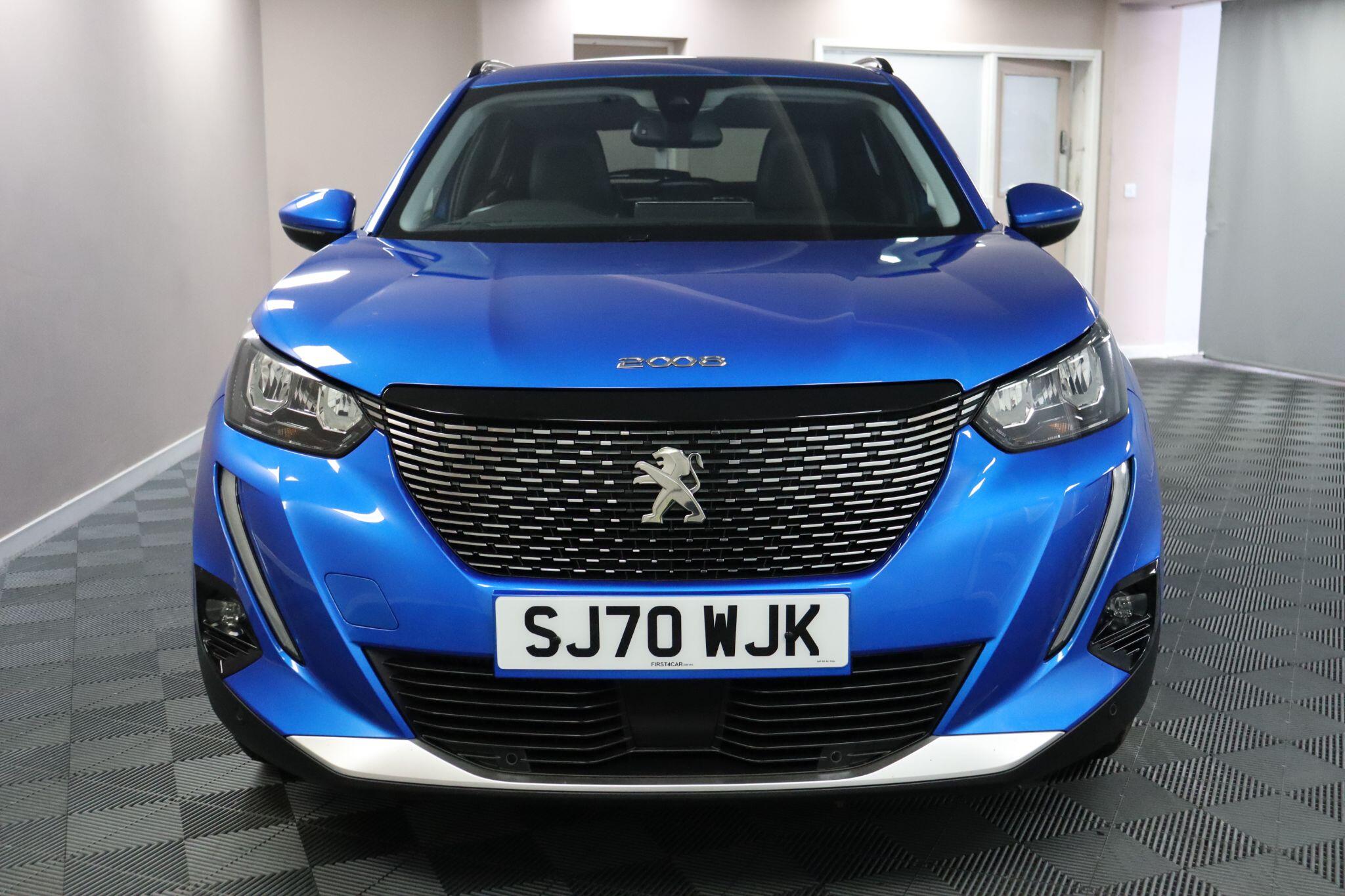Peugeot 2008 view 2