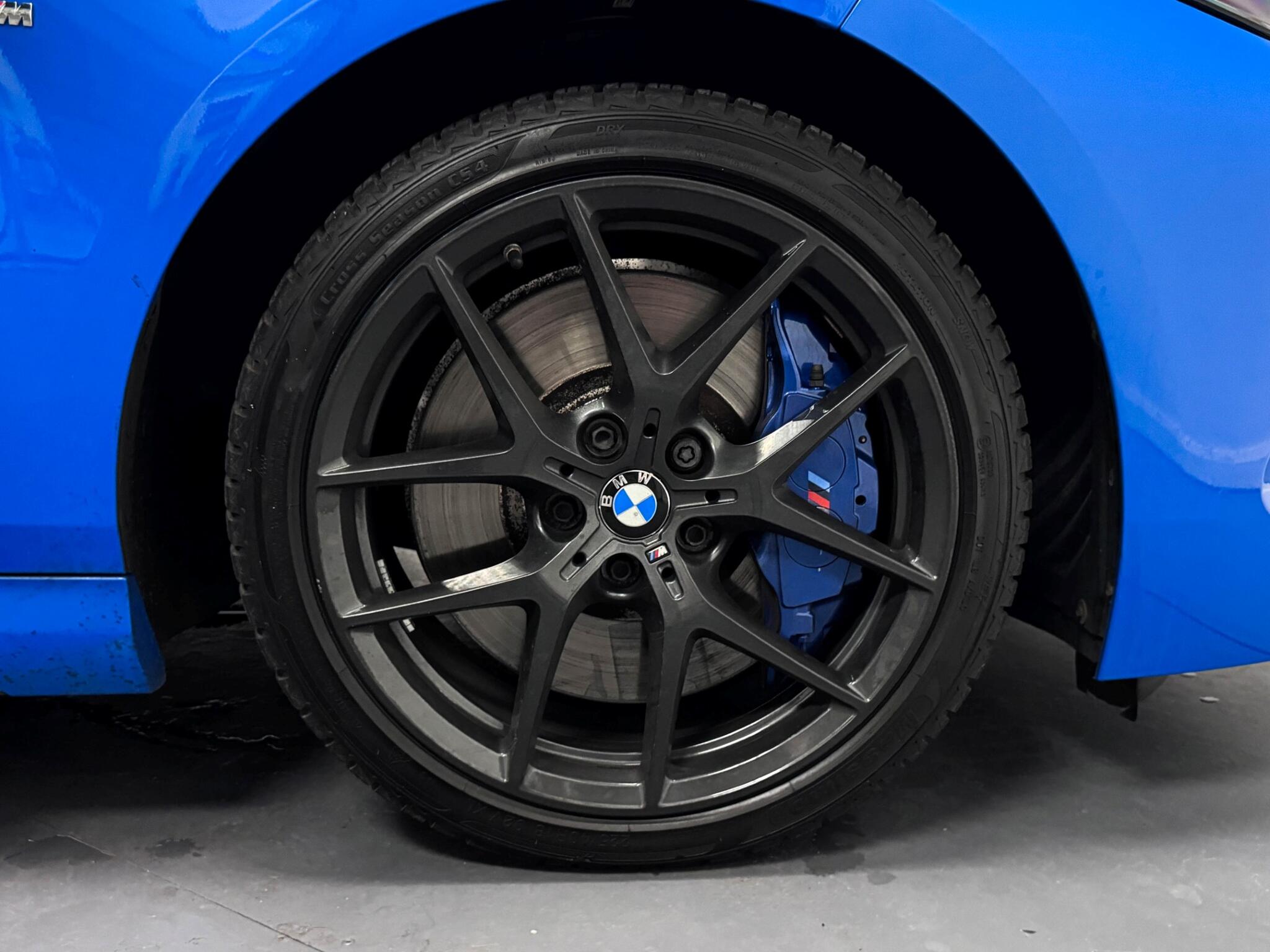BMW 2 Series view 53