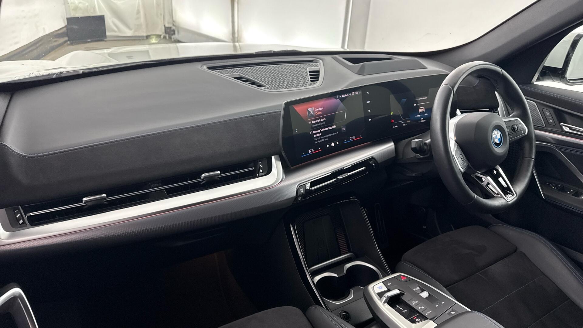 BMW iX1 view 7