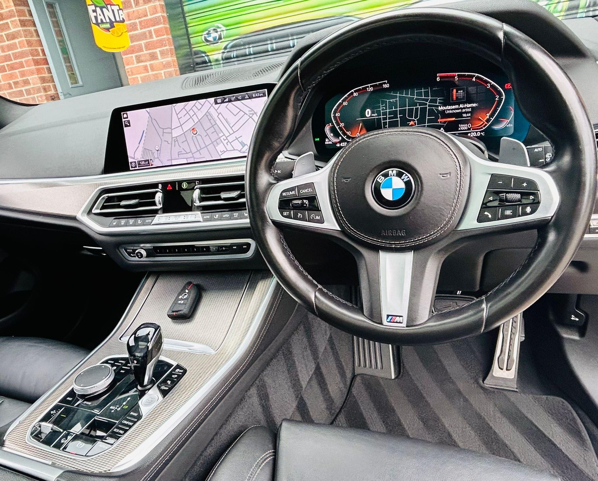 BMW X5 view 13