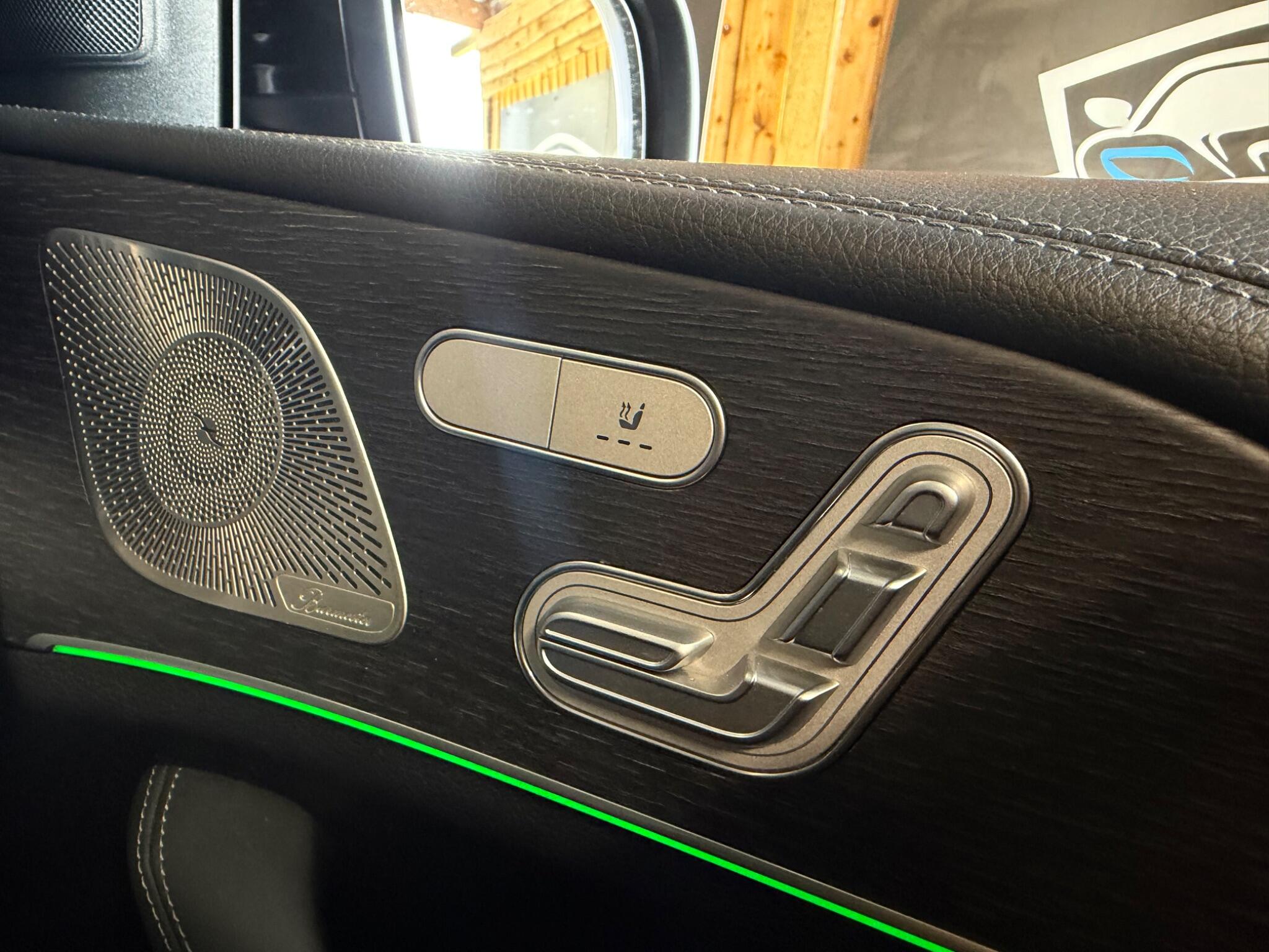 Mercedes-Benz Gle view 30