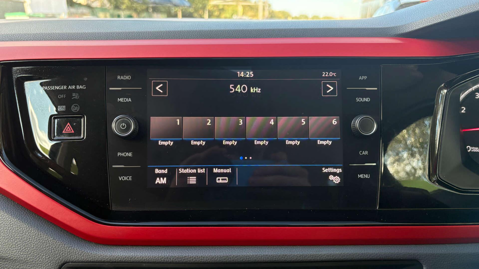 Volkswagen Polo view 23