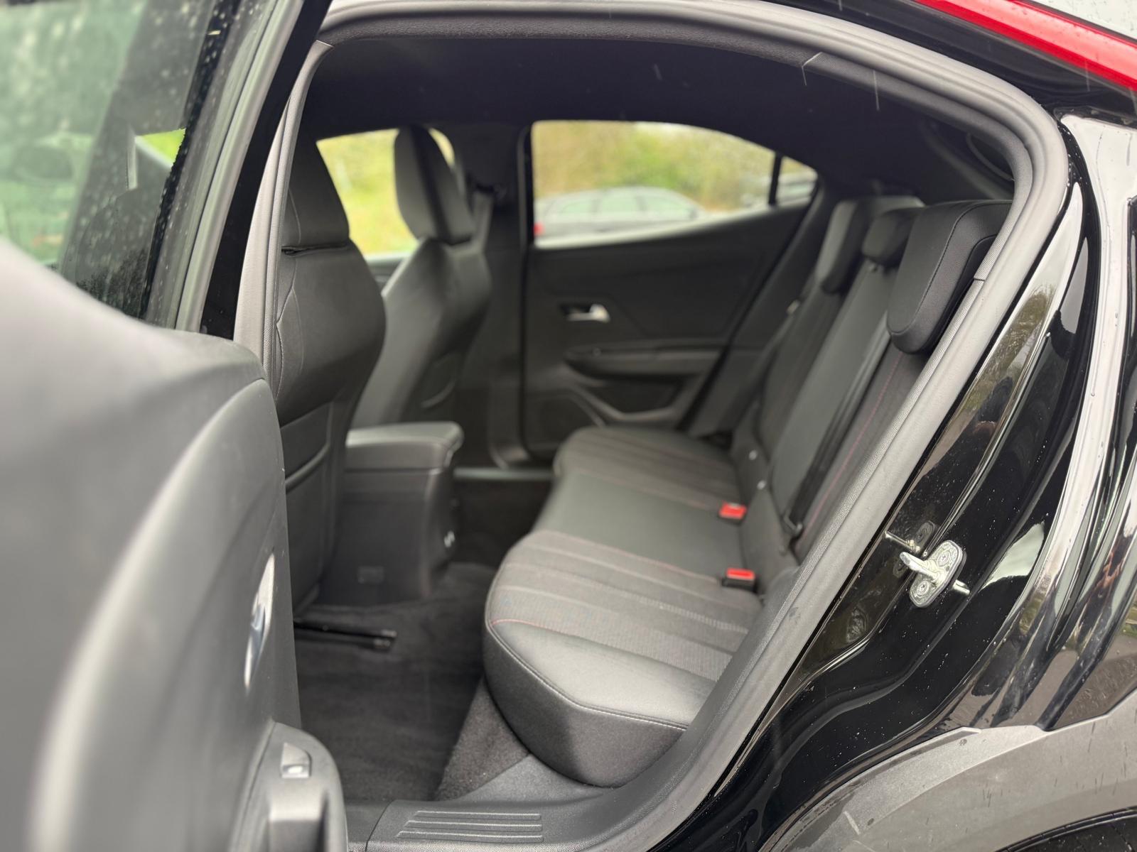 Vauxhall Mokka view 36