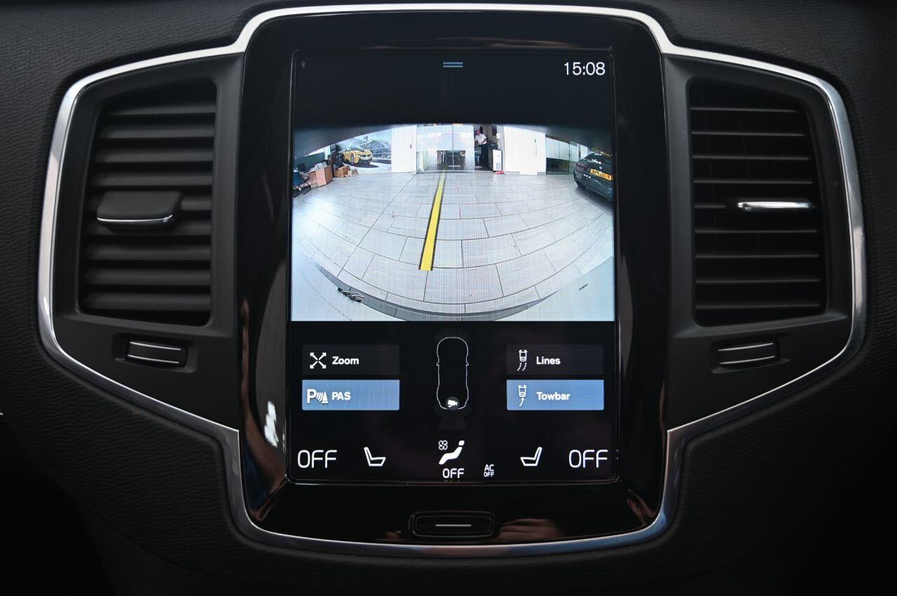 Volvo XC90 view 36