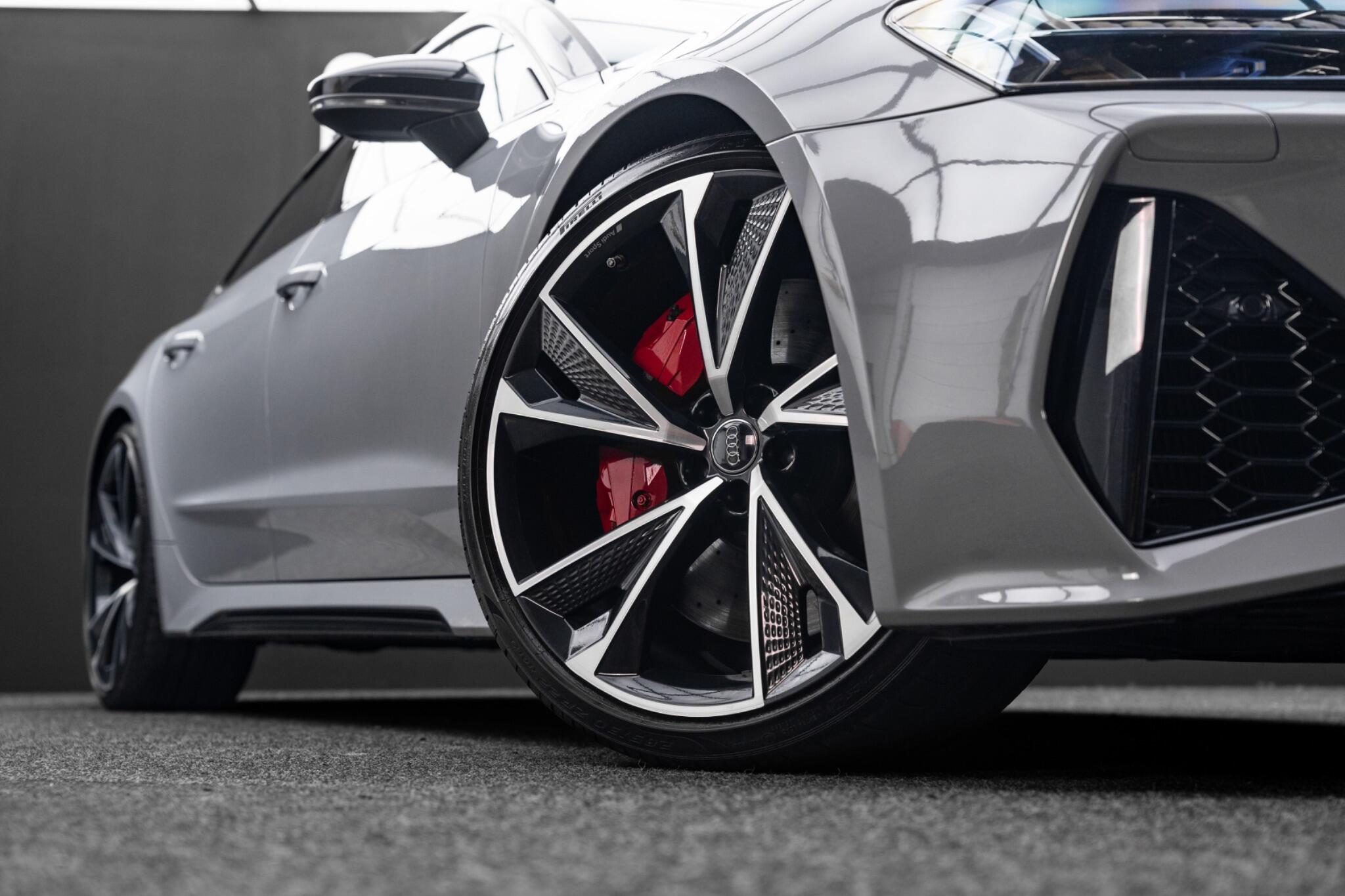 Audi RS7 view 30