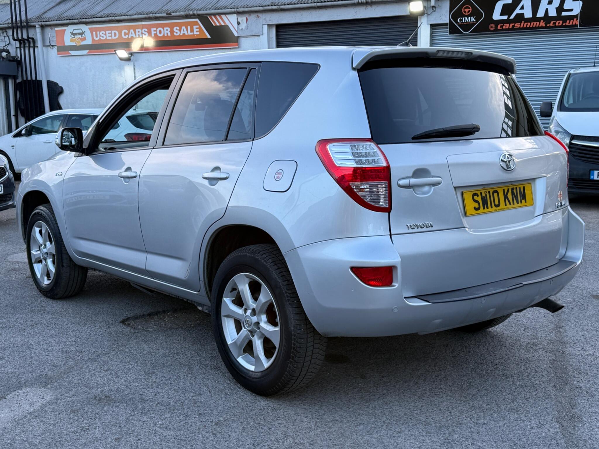 Toyota RAV4 - Image 14