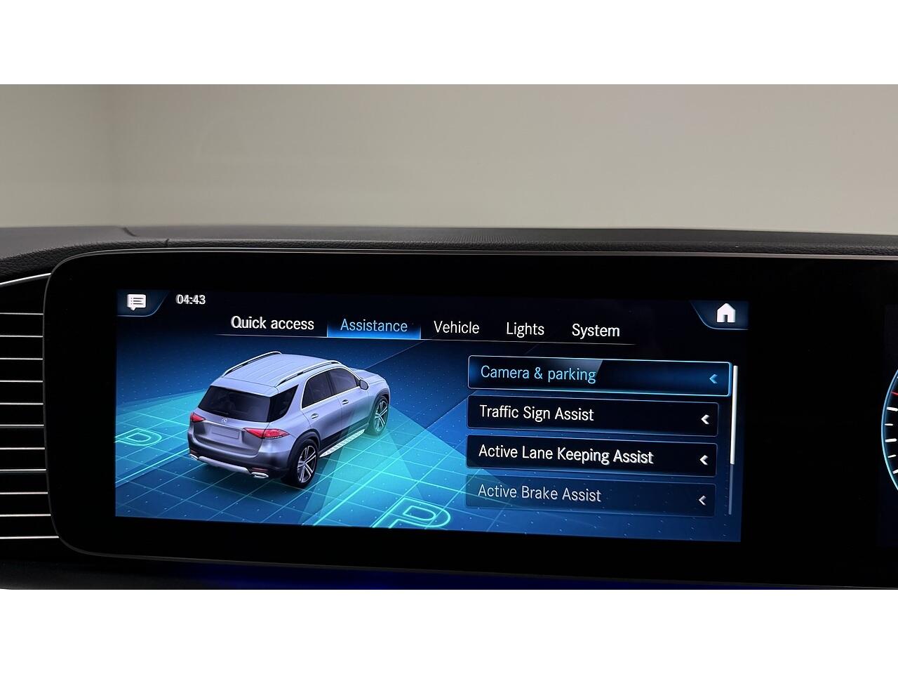 Mercedes-Benz GLE view 34
