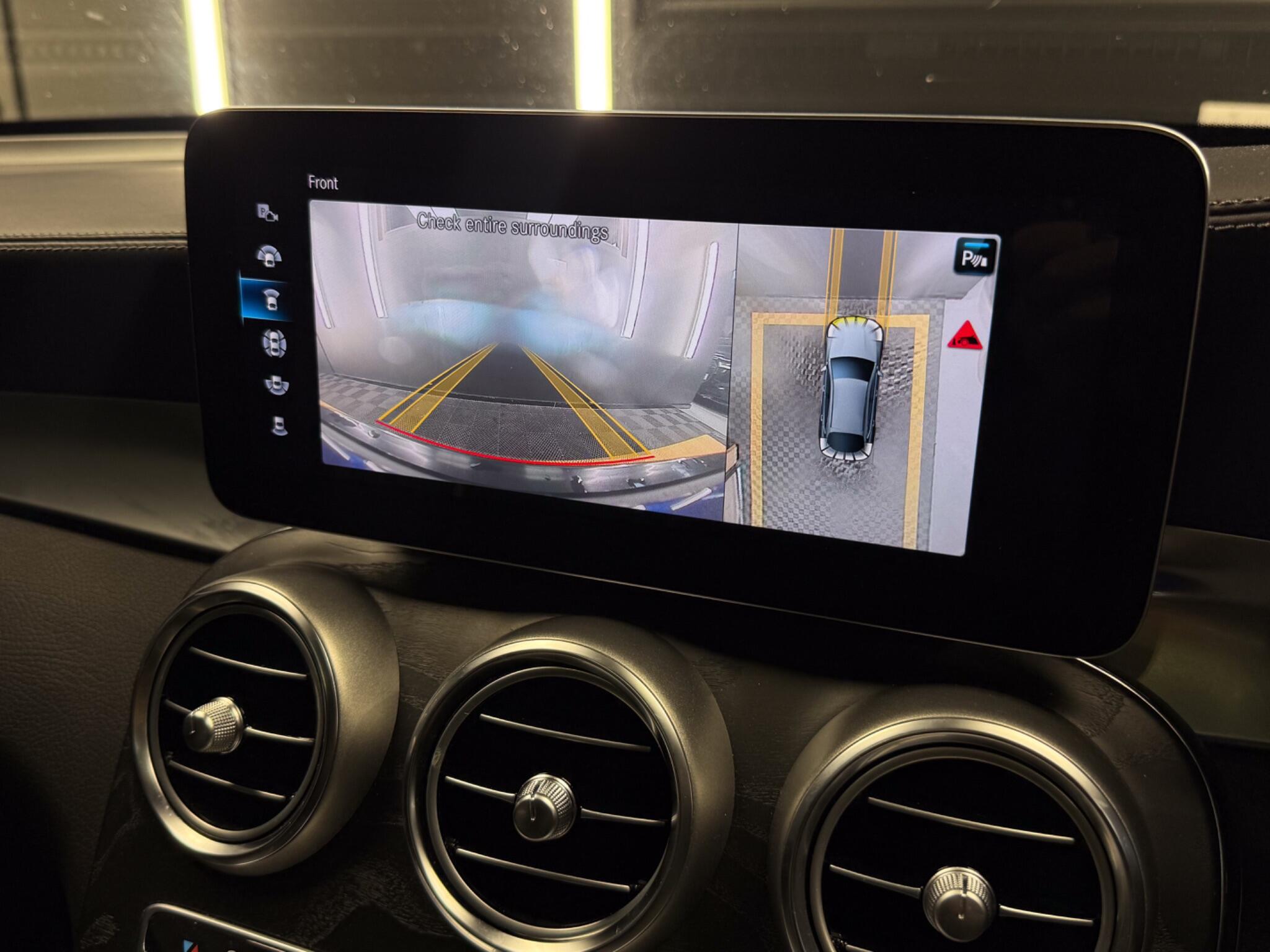Mercedes-Benz GLC view 35
