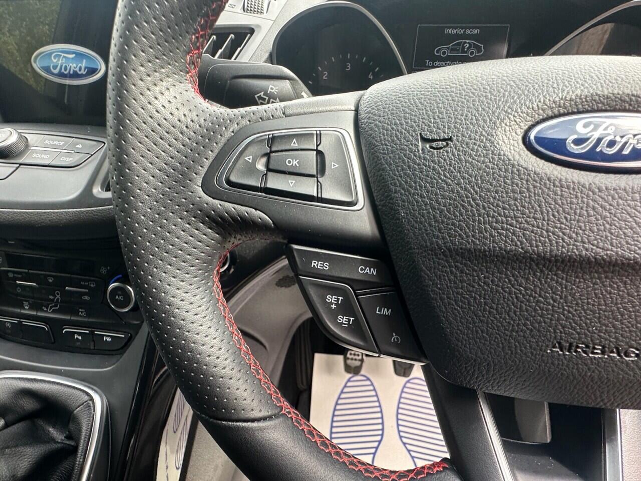 Ford Kuga view 24