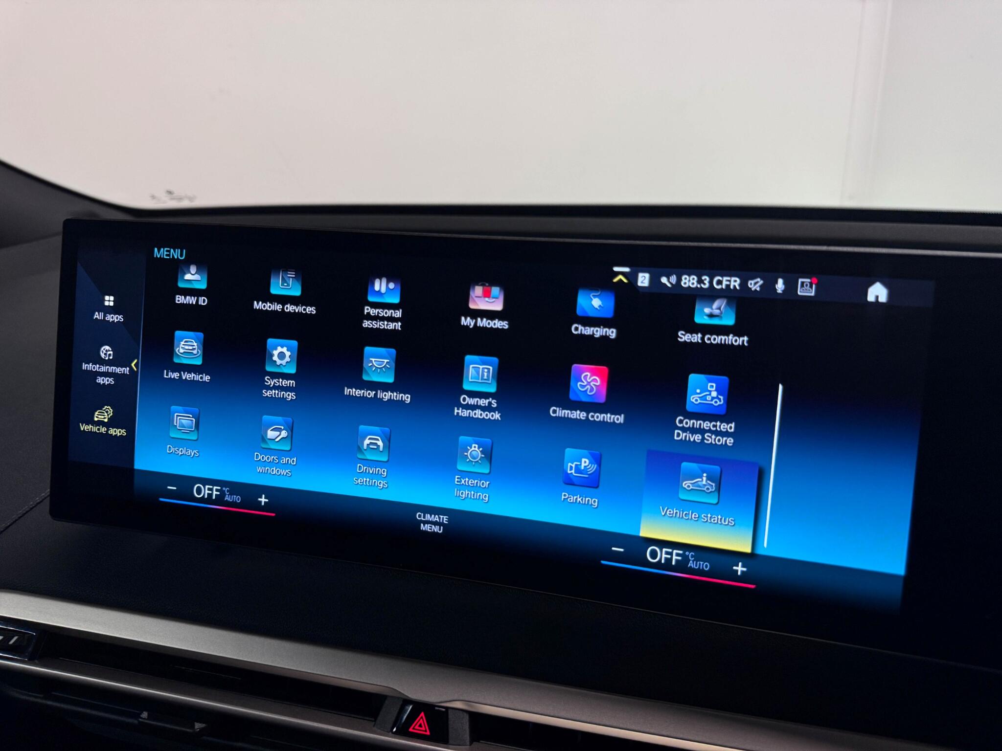 BMW Ix view 47