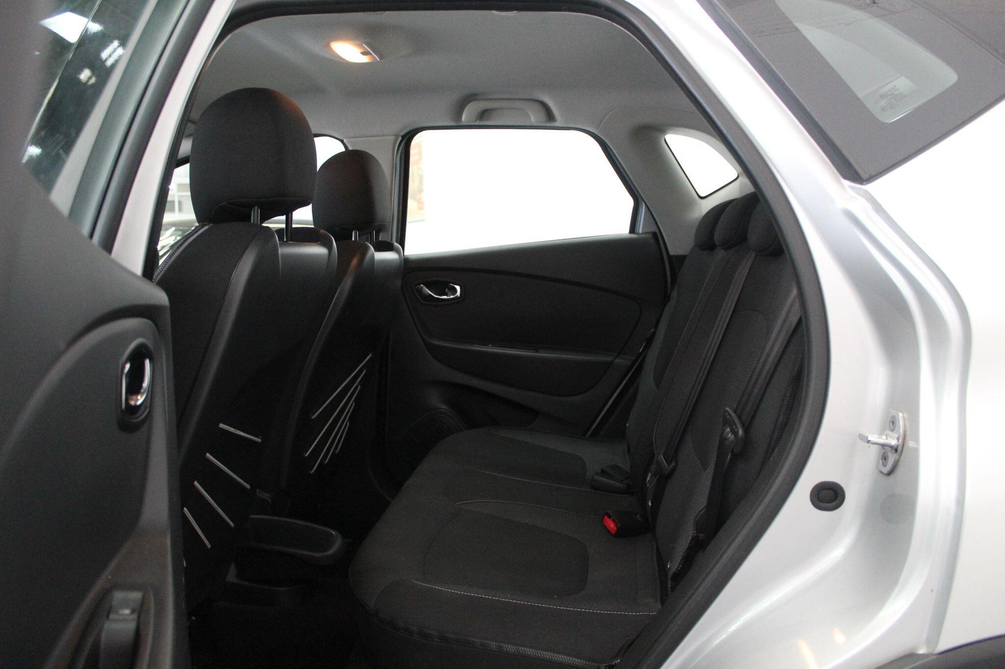 Renault Captur view 51