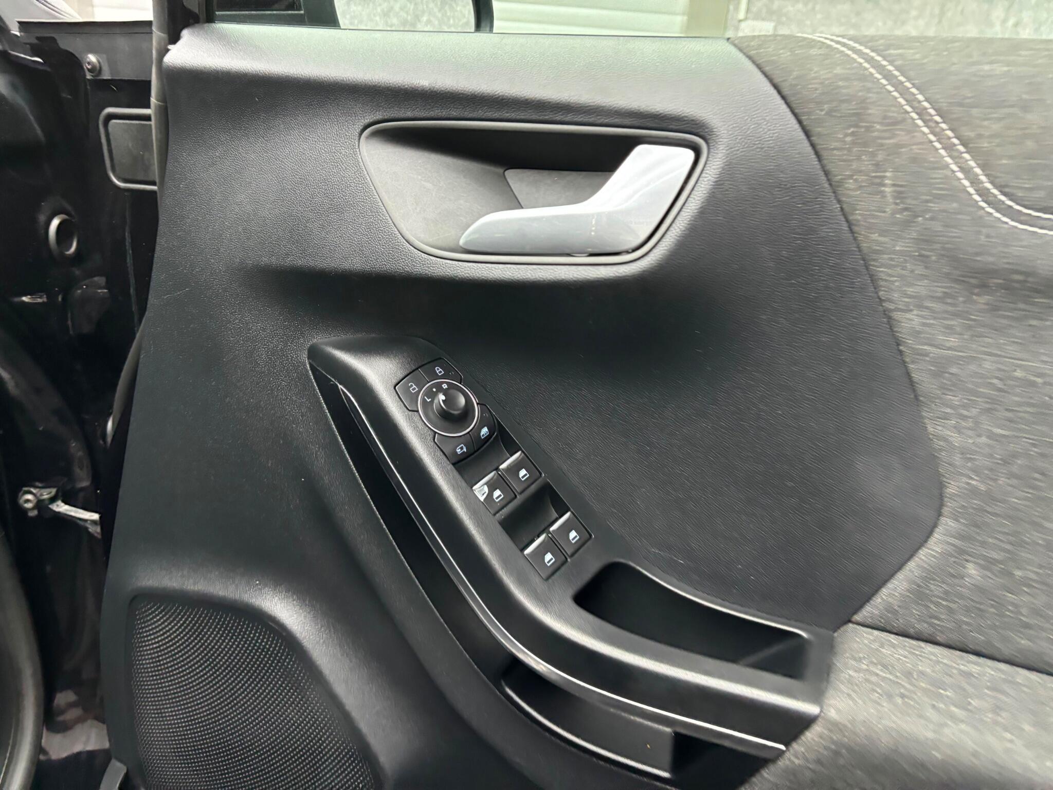 Ford Puma view 15