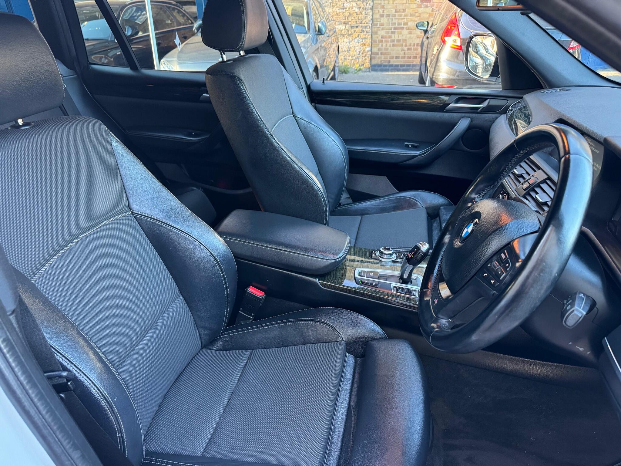 BMW X3 view 14