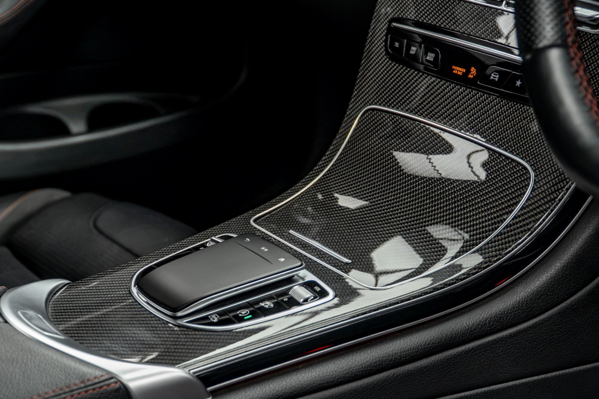 Mercedes-Benz GLC view 14