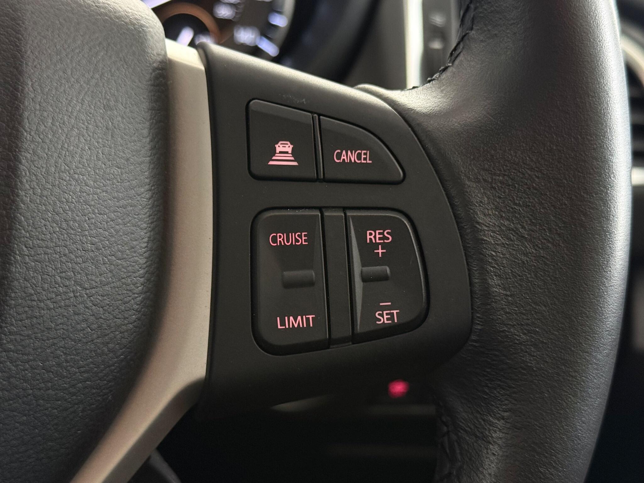 Suzuki S-Cross view 20
