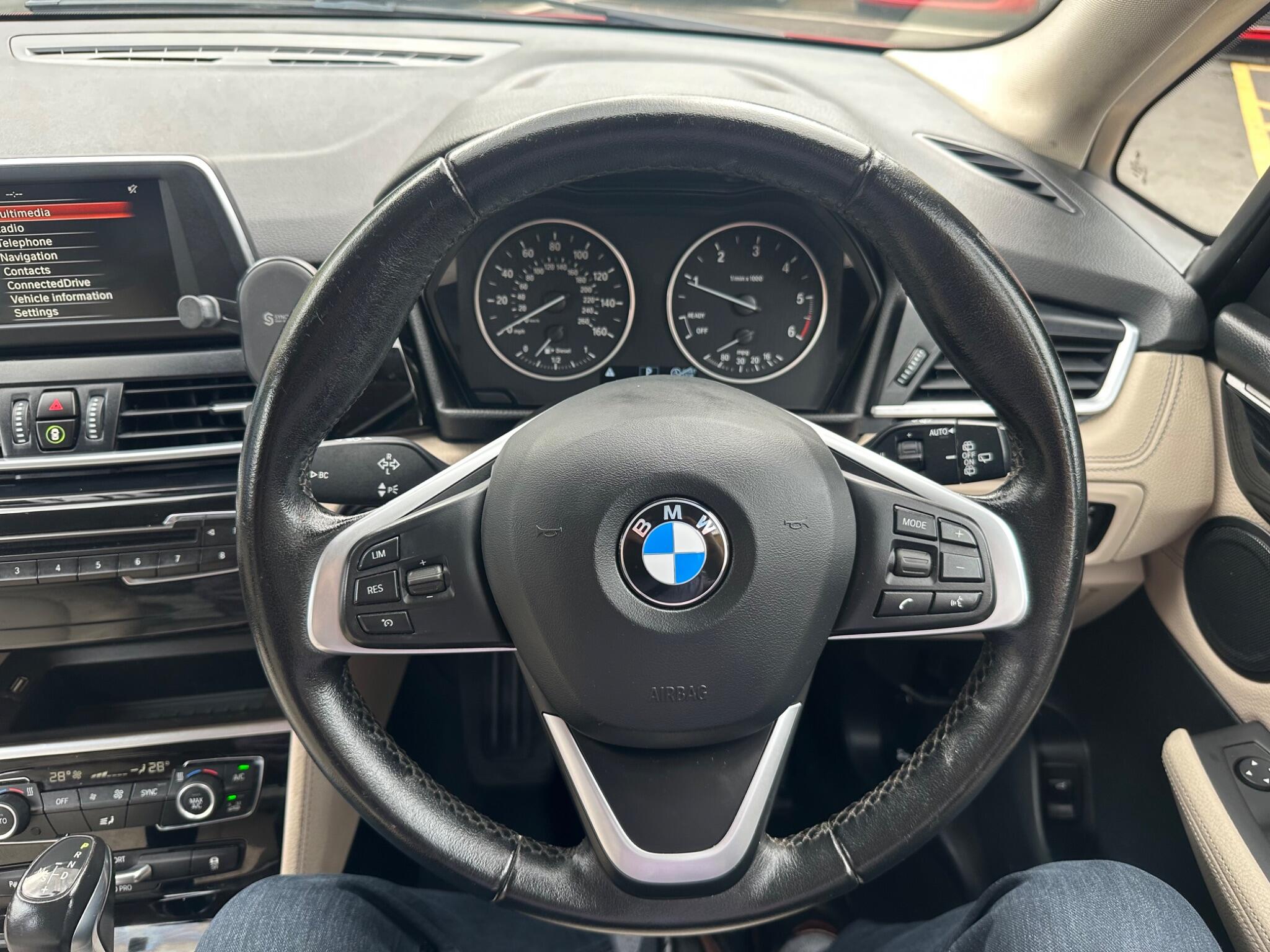 BMW 2 Series Active Tourer view 31