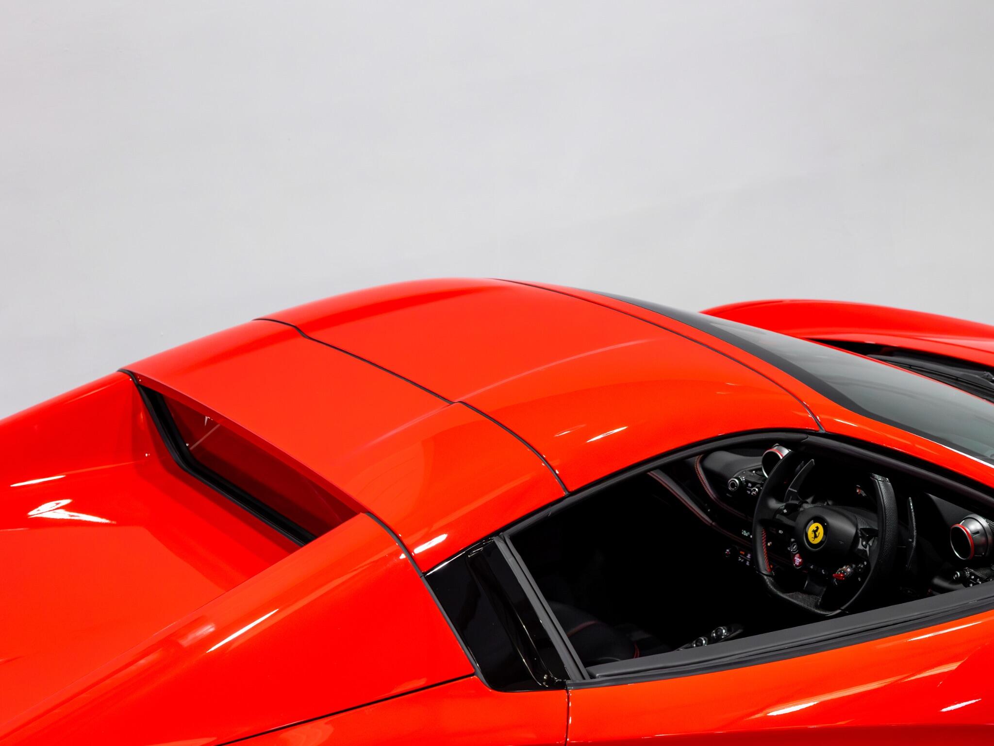 Ferrari F8 Tributo view 17