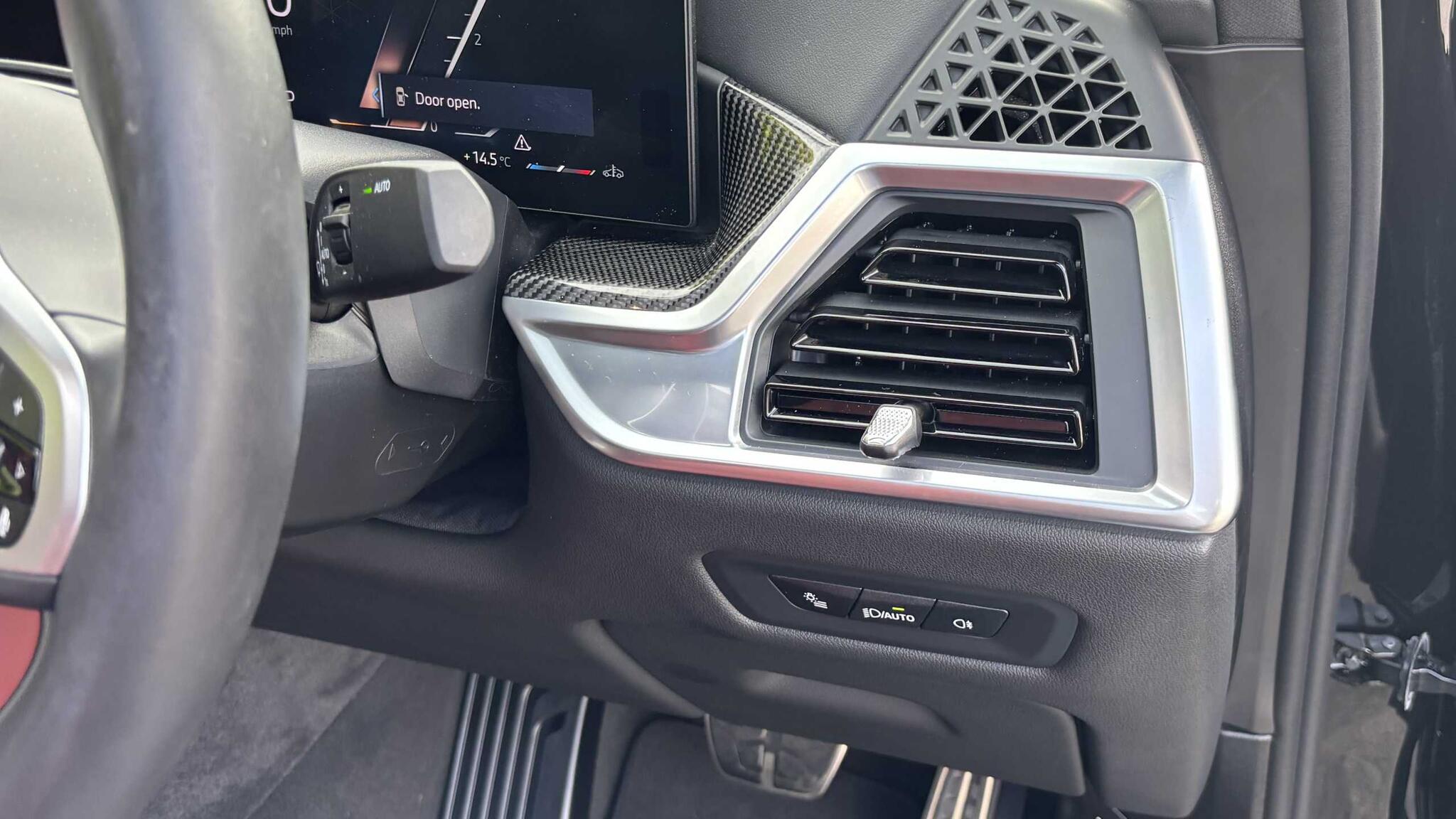 BMW X6 view 31