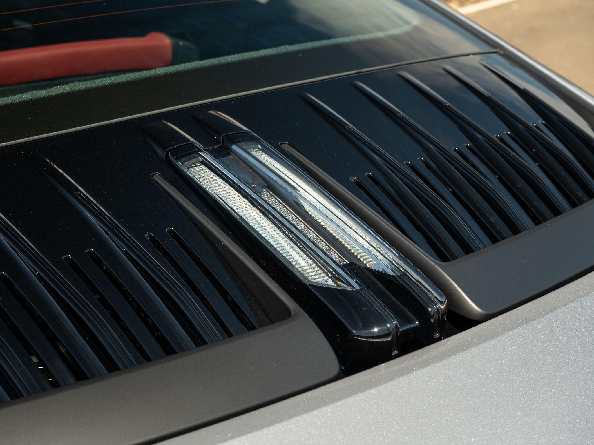 Porsche 911 view 19