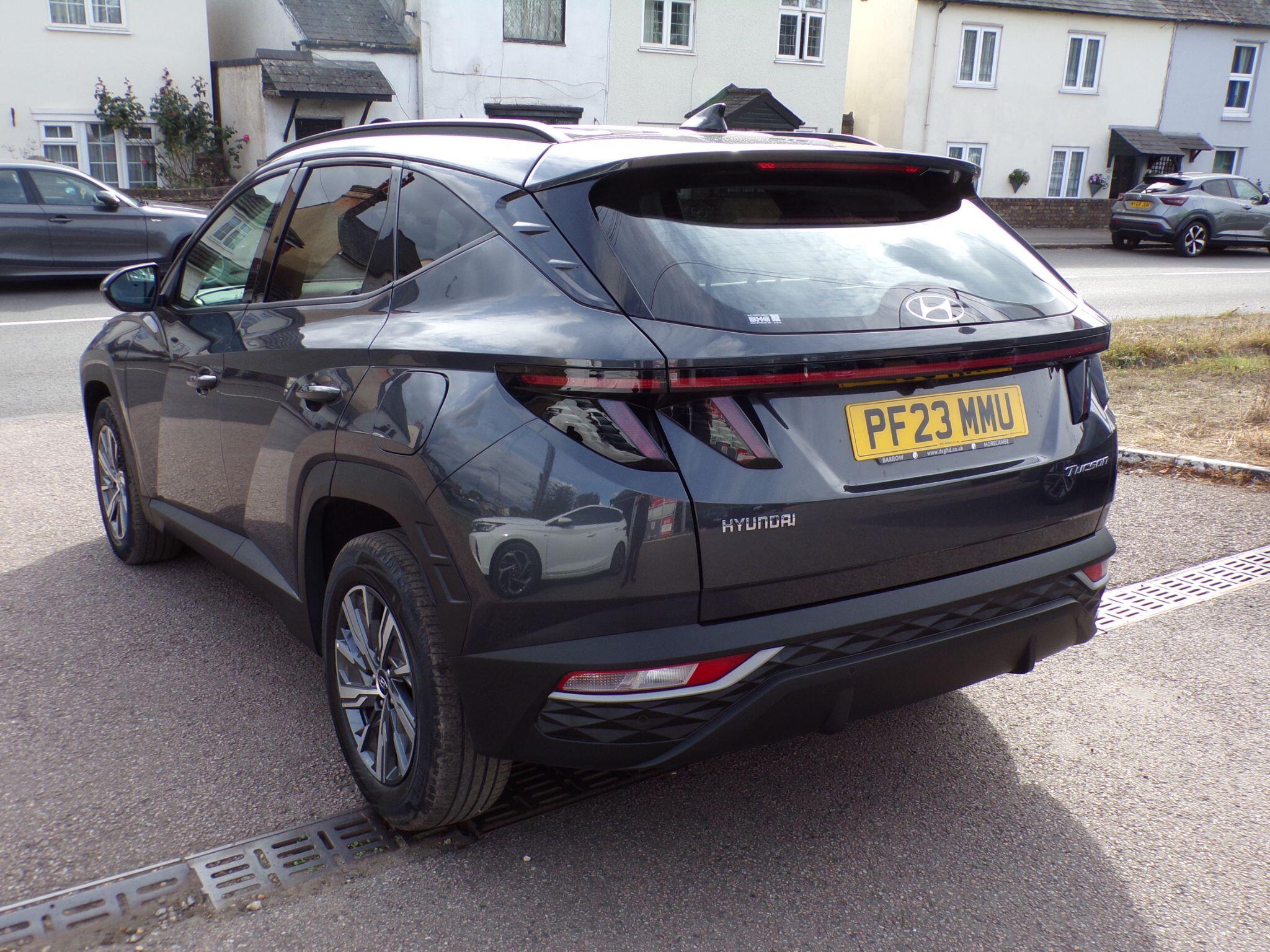 Hyundai Tucson view 5