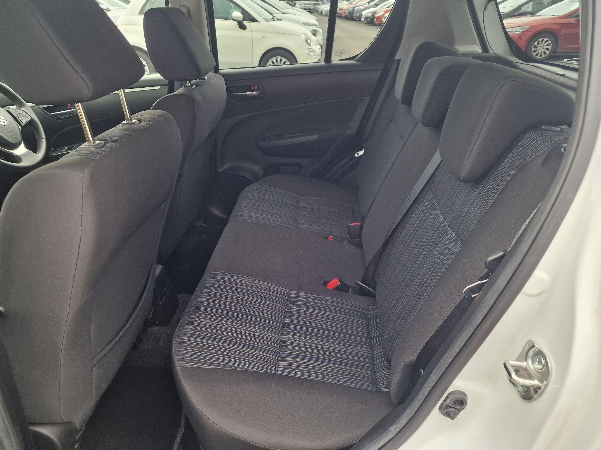 Suzuki Swift view 30