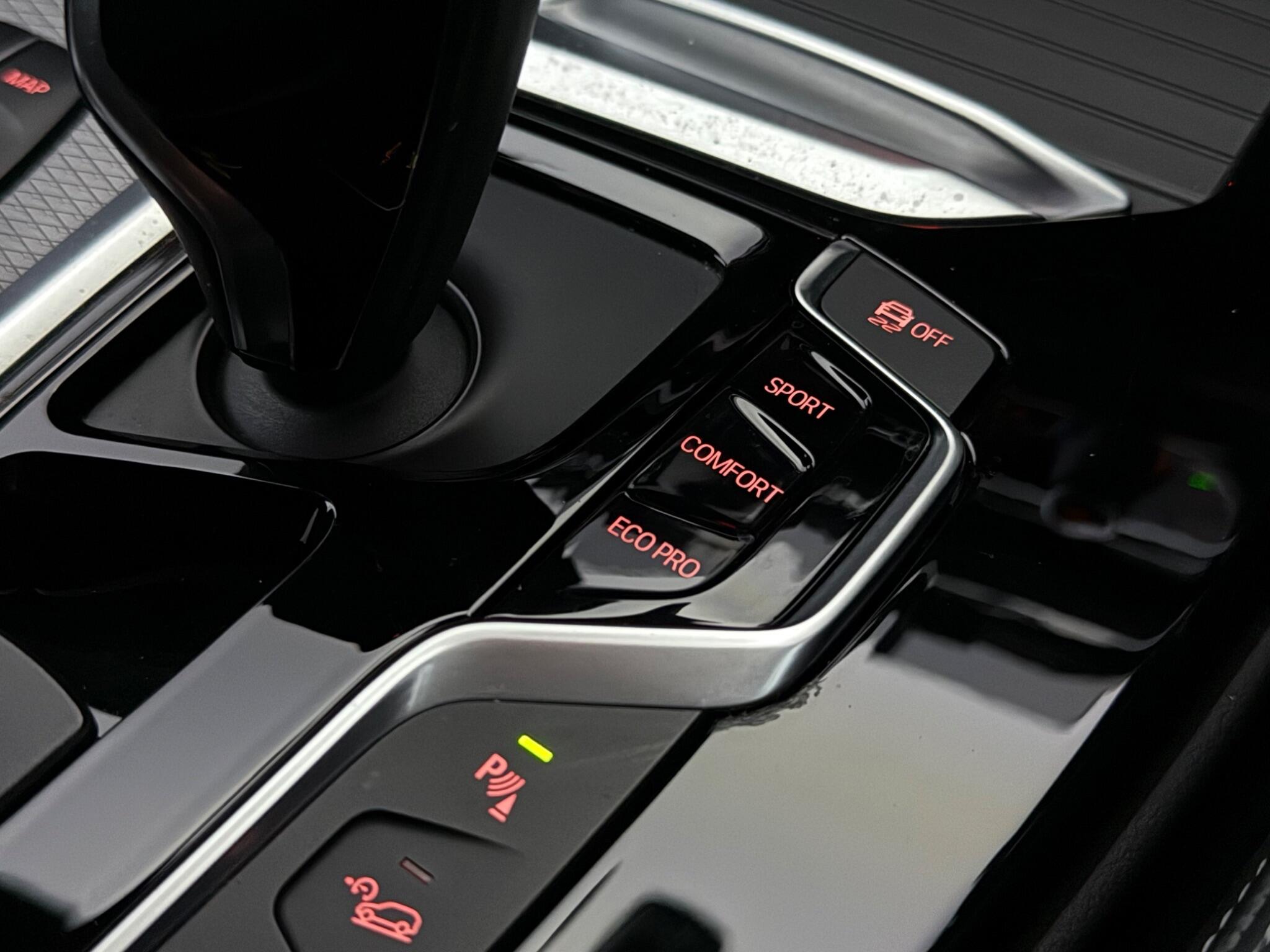 BMW X3 view 32