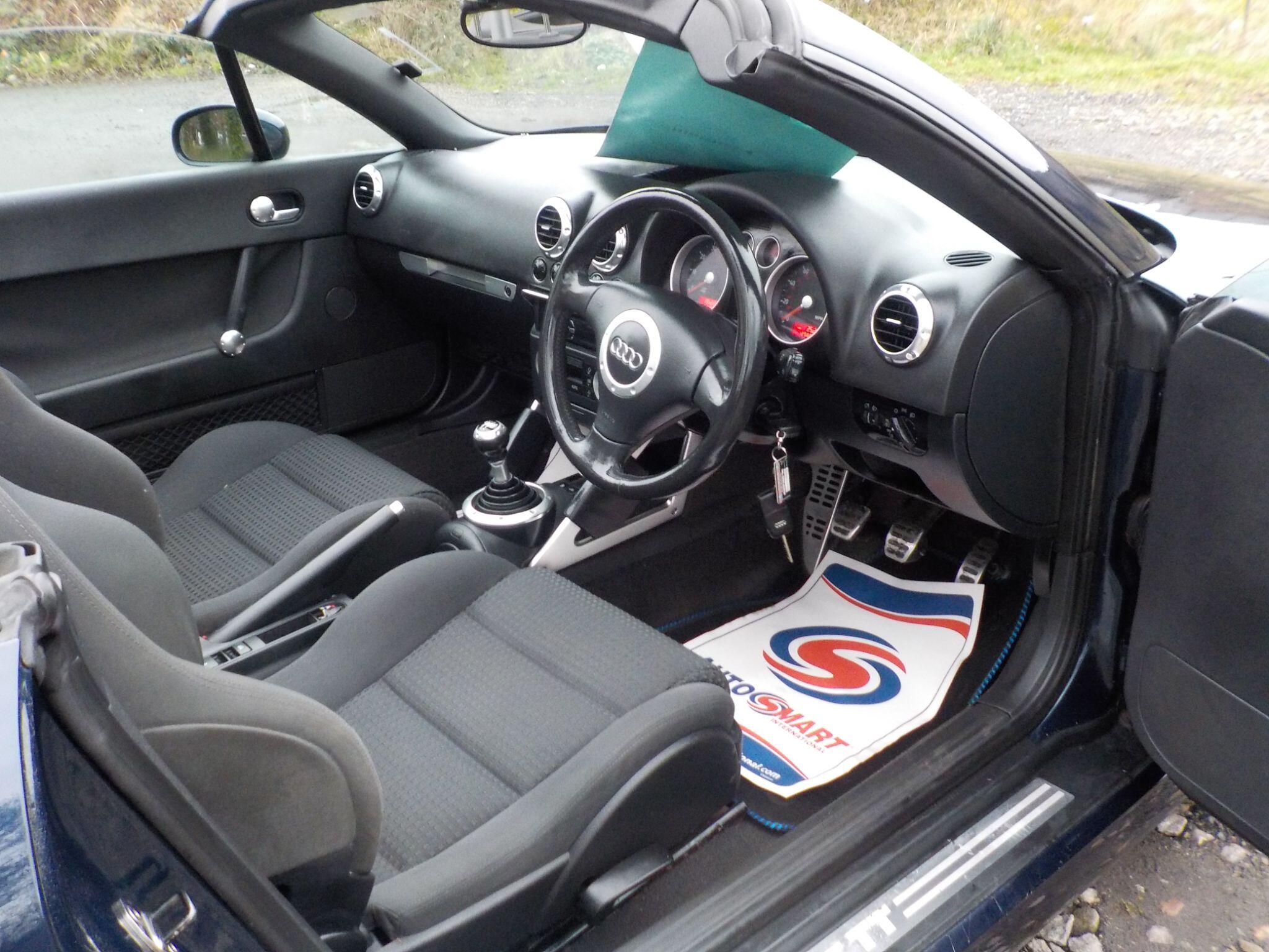 Audi TT 1.8T Roadster 2dr