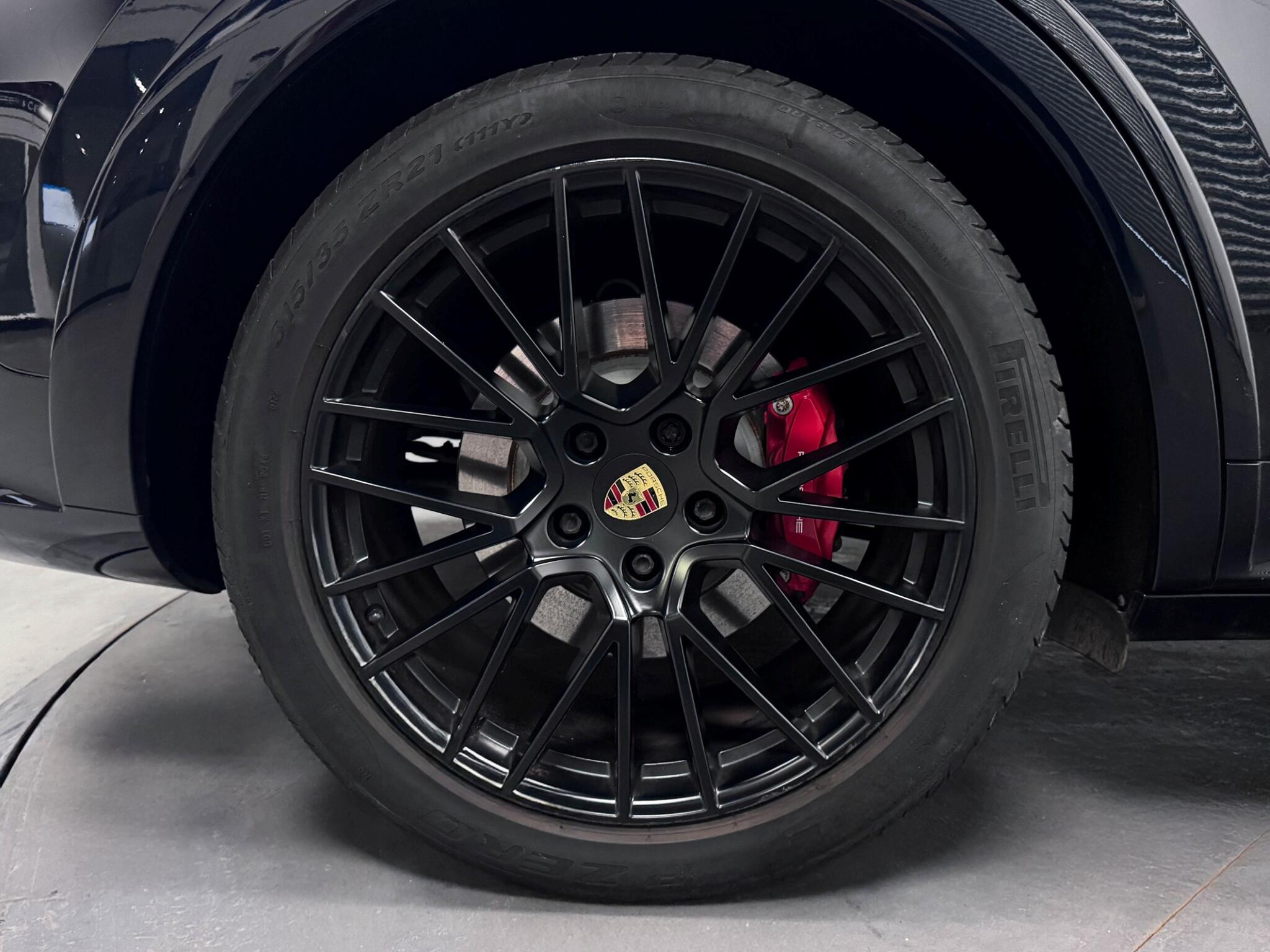 Porsche Cayenne view 66