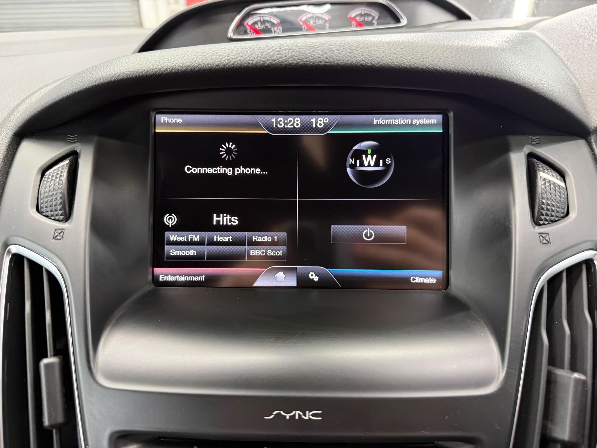 Ford Focus view 40