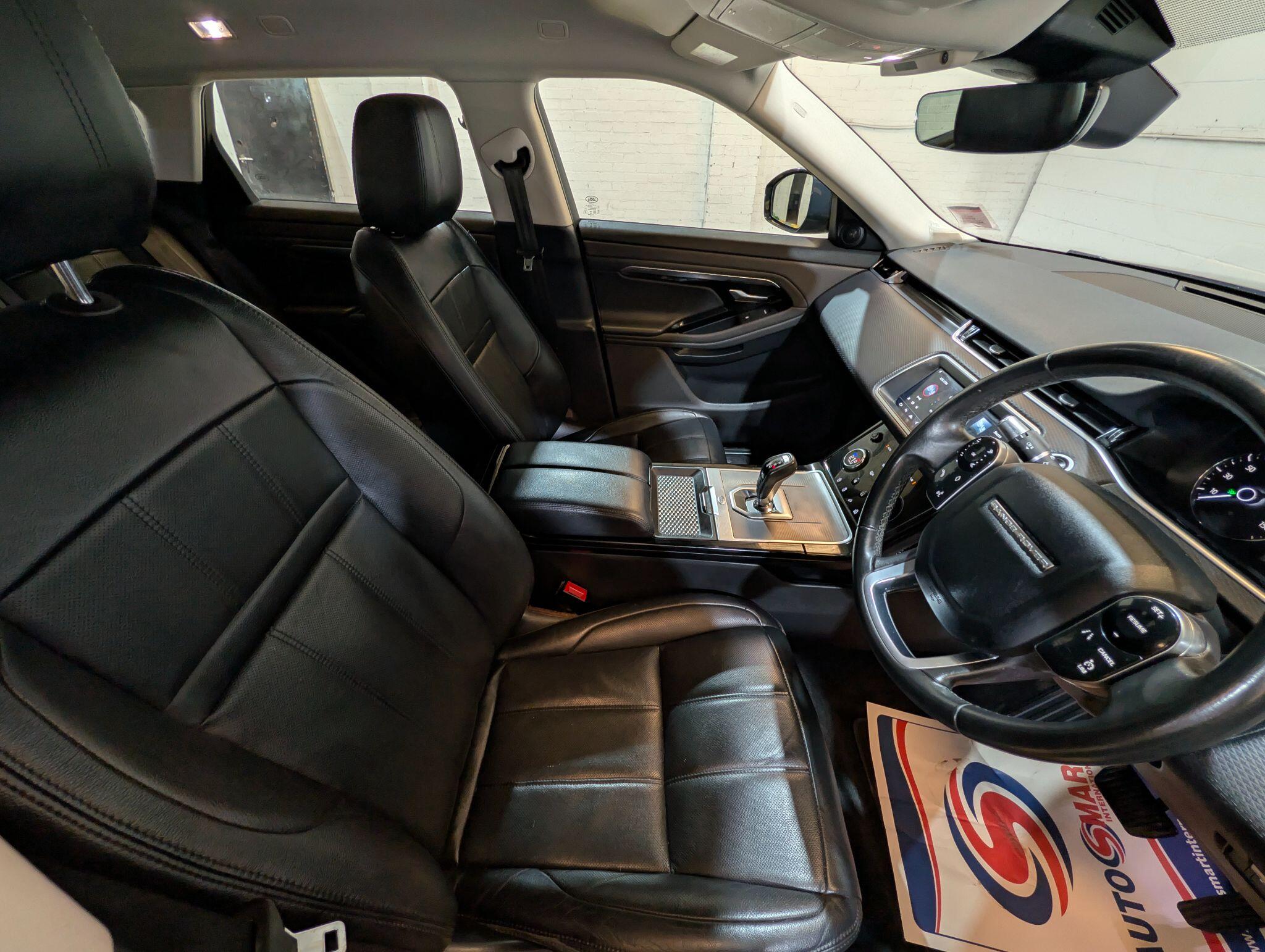 Land Rover Range Rover Evoque view 31
