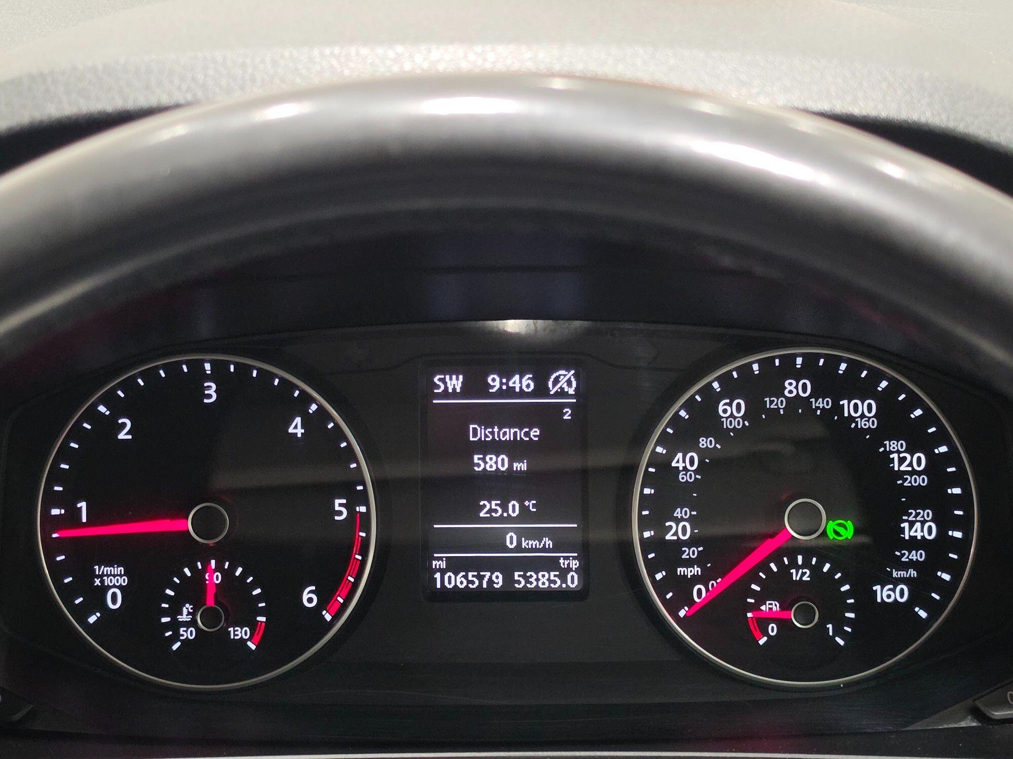 Volkswagen Transporter view 44