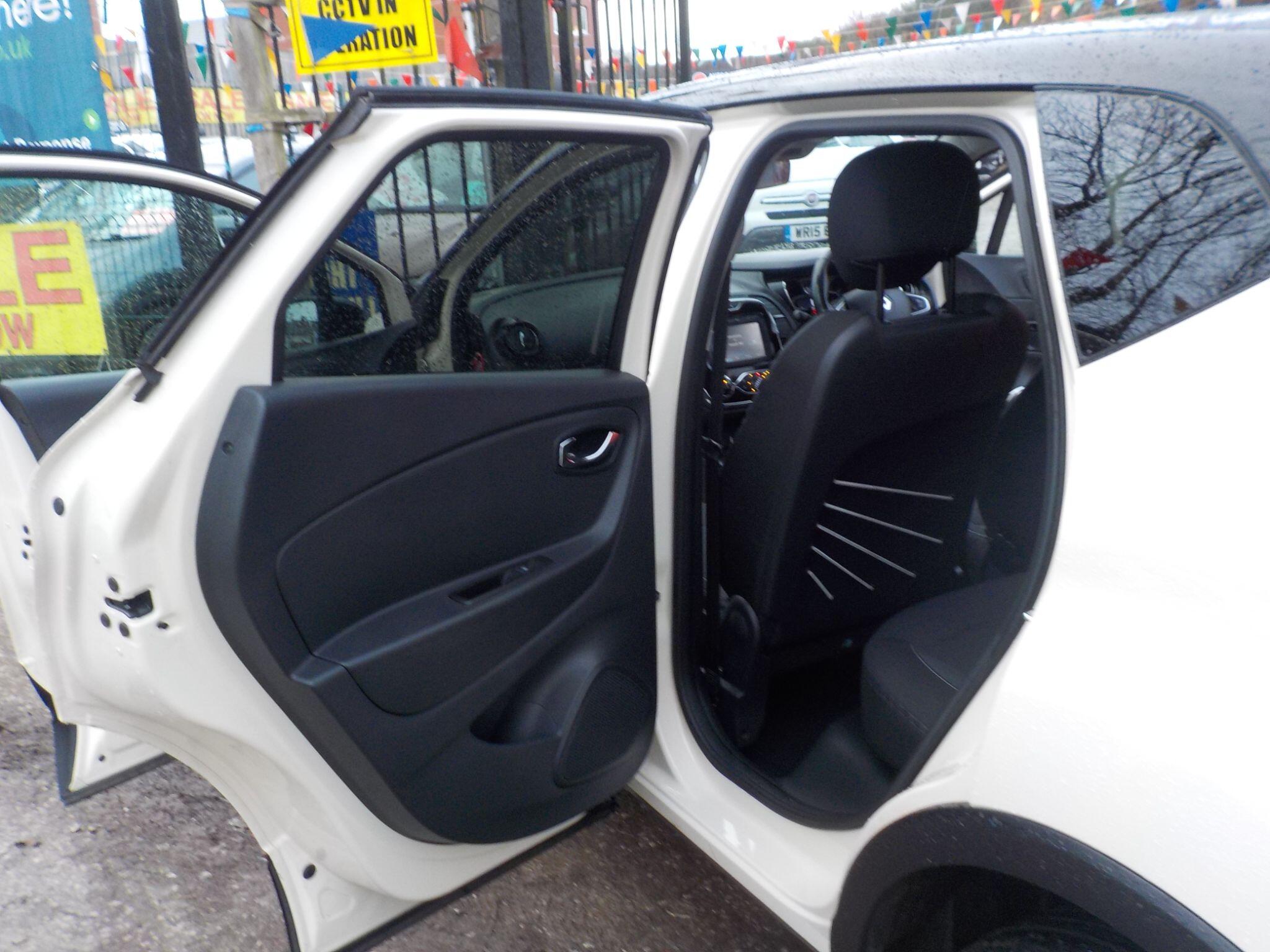 Renault Captur 1.5 dCi ENERGY Dynamique S Nav Euro 6 (s/s) 5dr