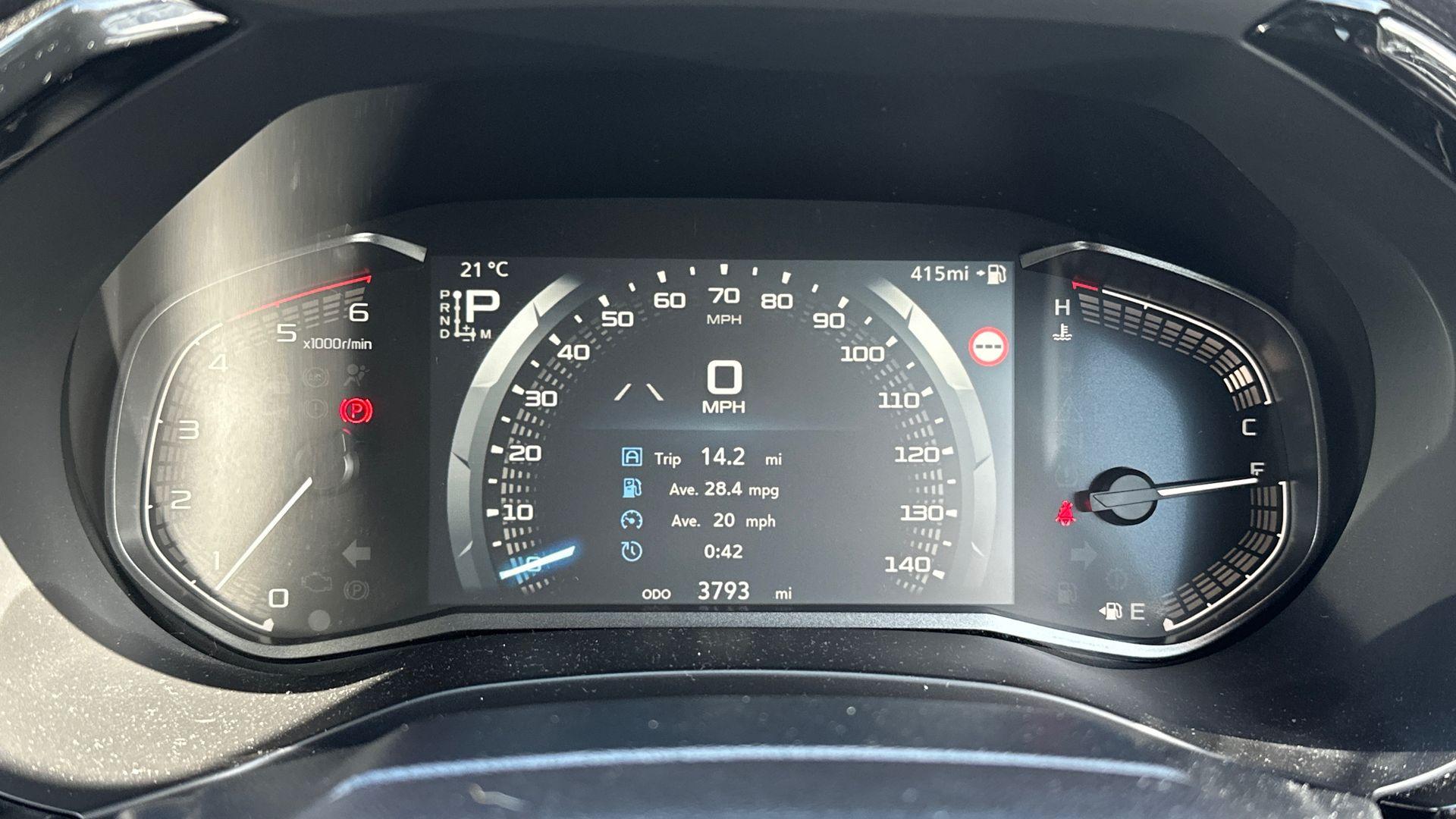 Isuzu D-Max view 21