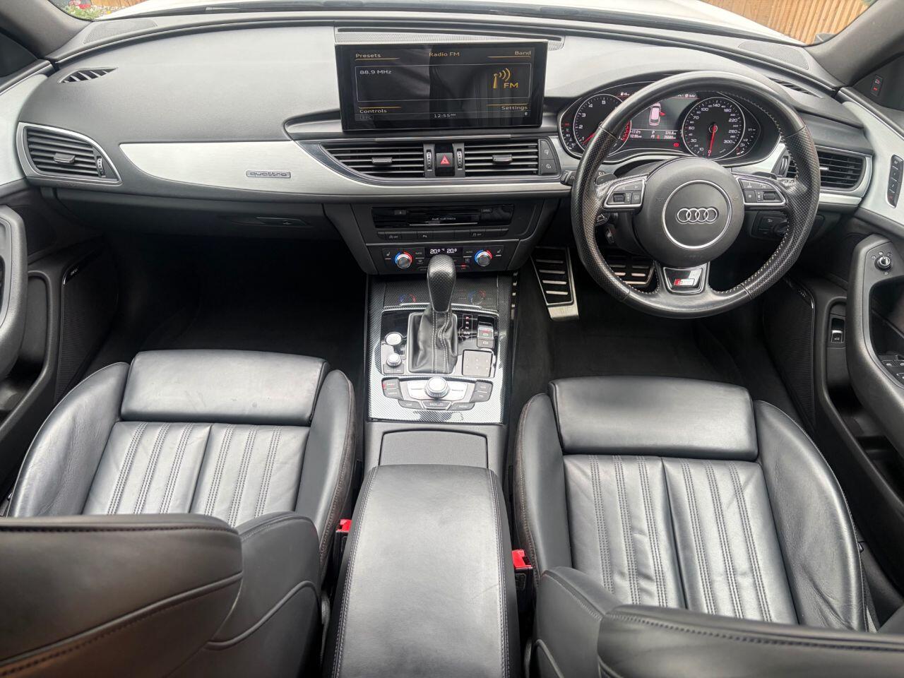 Audi A6 view 10