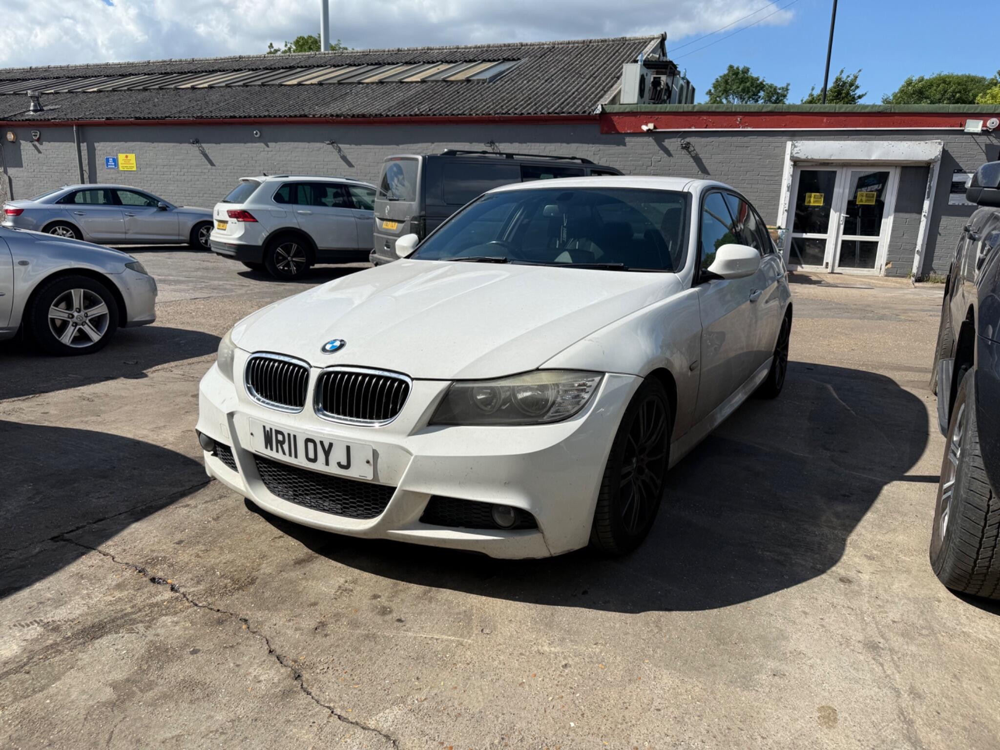 BMW 3 Series main image