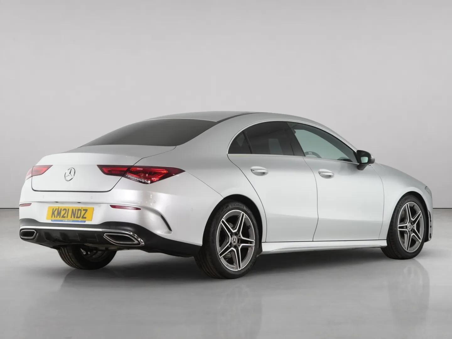Mercedes-Benz Cla view 11