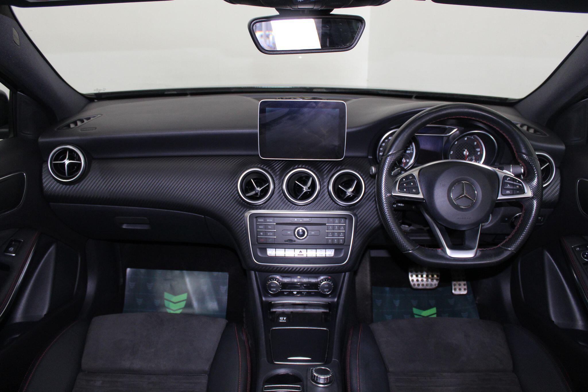 Mercedes-Benz A-Class view 28
